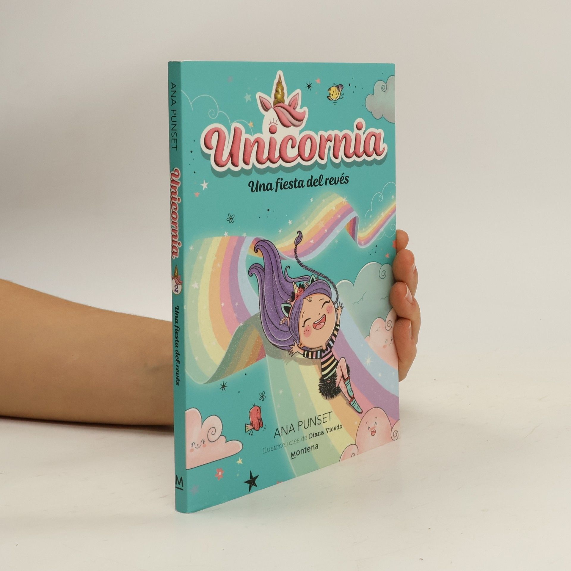 Ana Punset Una fiesta del revés / Unicornia: An Upside-Down Party