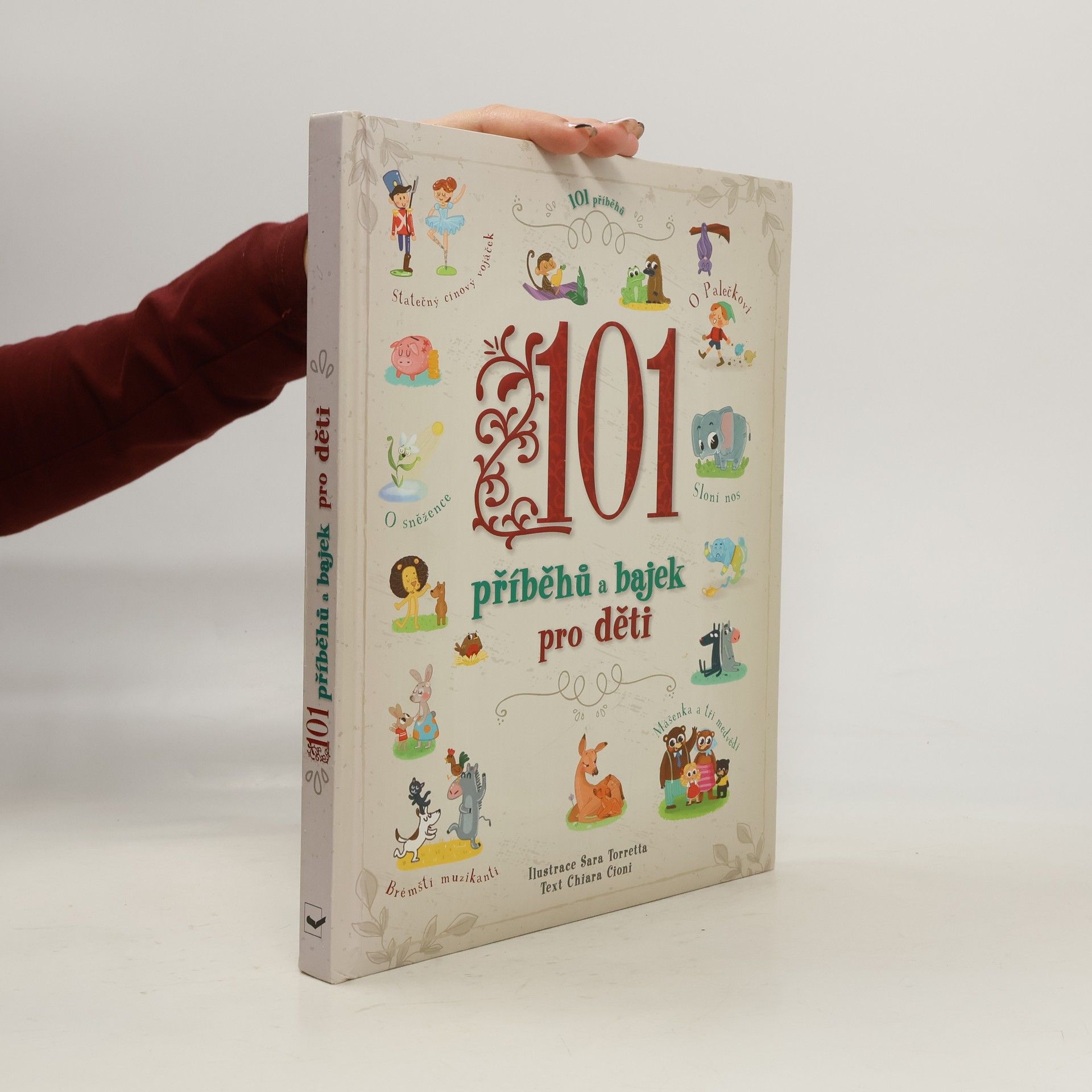 Chiara Cioni 101 příběhů a bajek pro děti