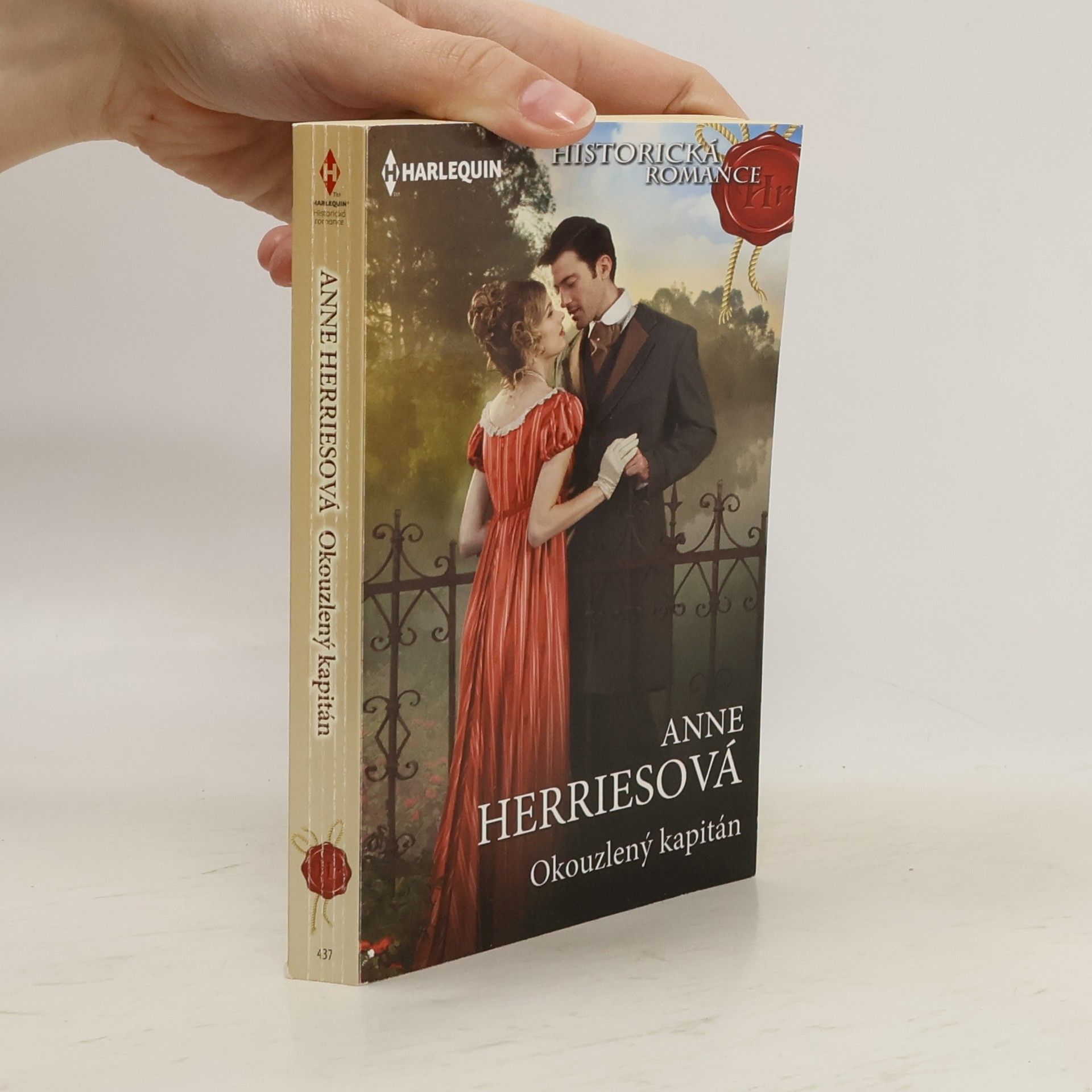 Anne Herries Okouzlený kapitán