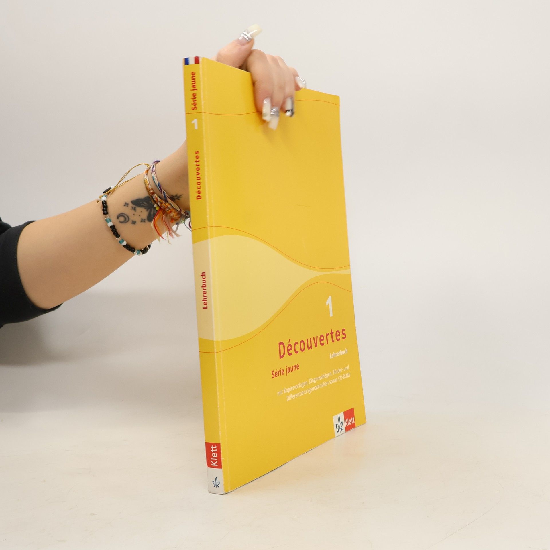 AA.VV. Série jaune - 1: Découvertes