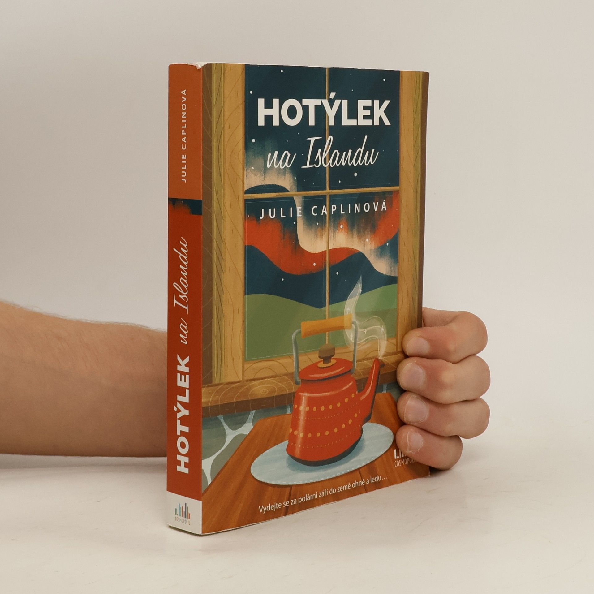 Julie Caplinová Hotýlek na Islandu