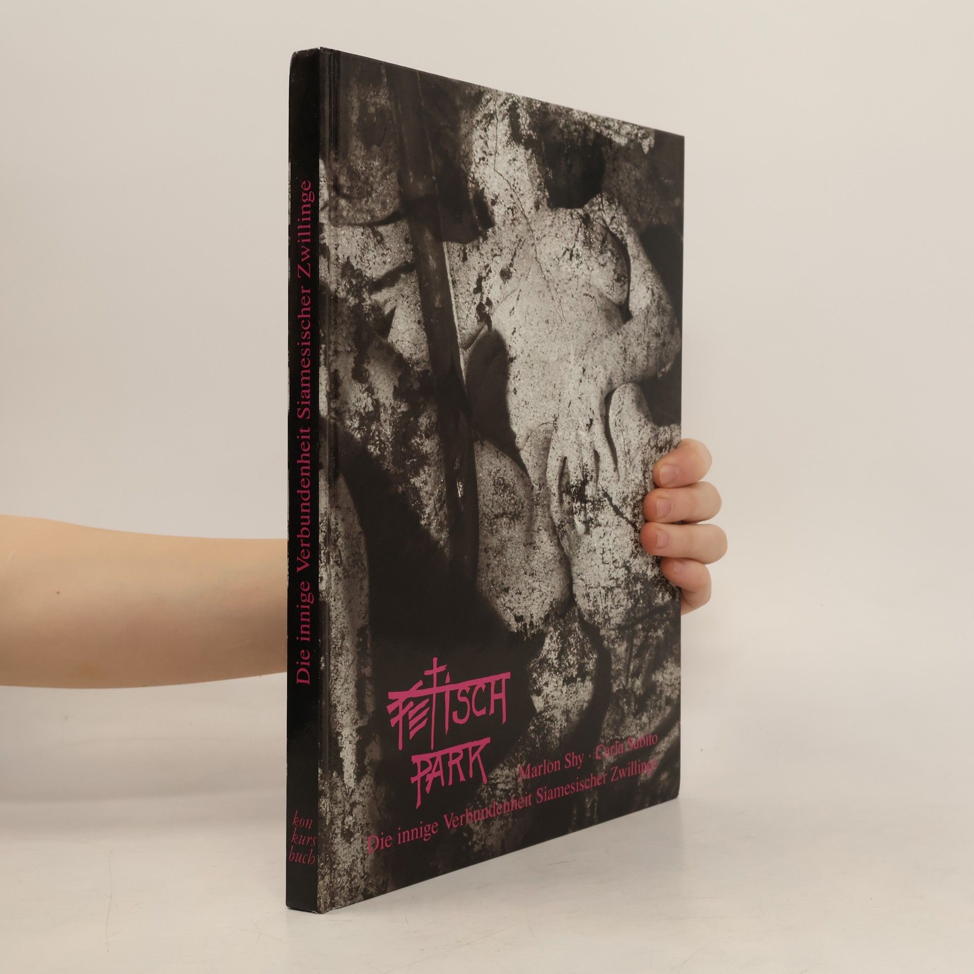 Die innige Verbundenheit siamesischer Zwillinge