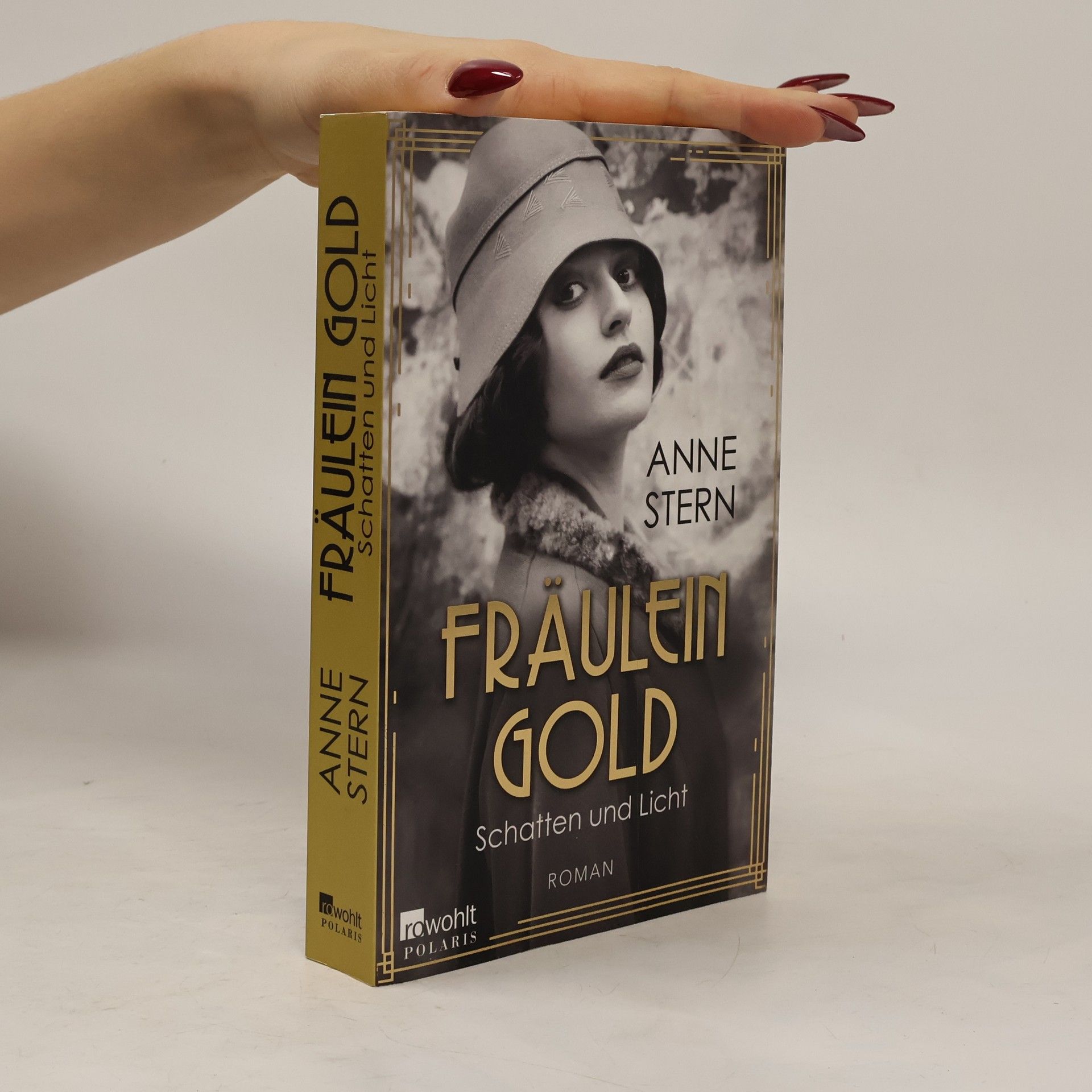 Anne Stern Fräulein Gold - Schatten und Licht
