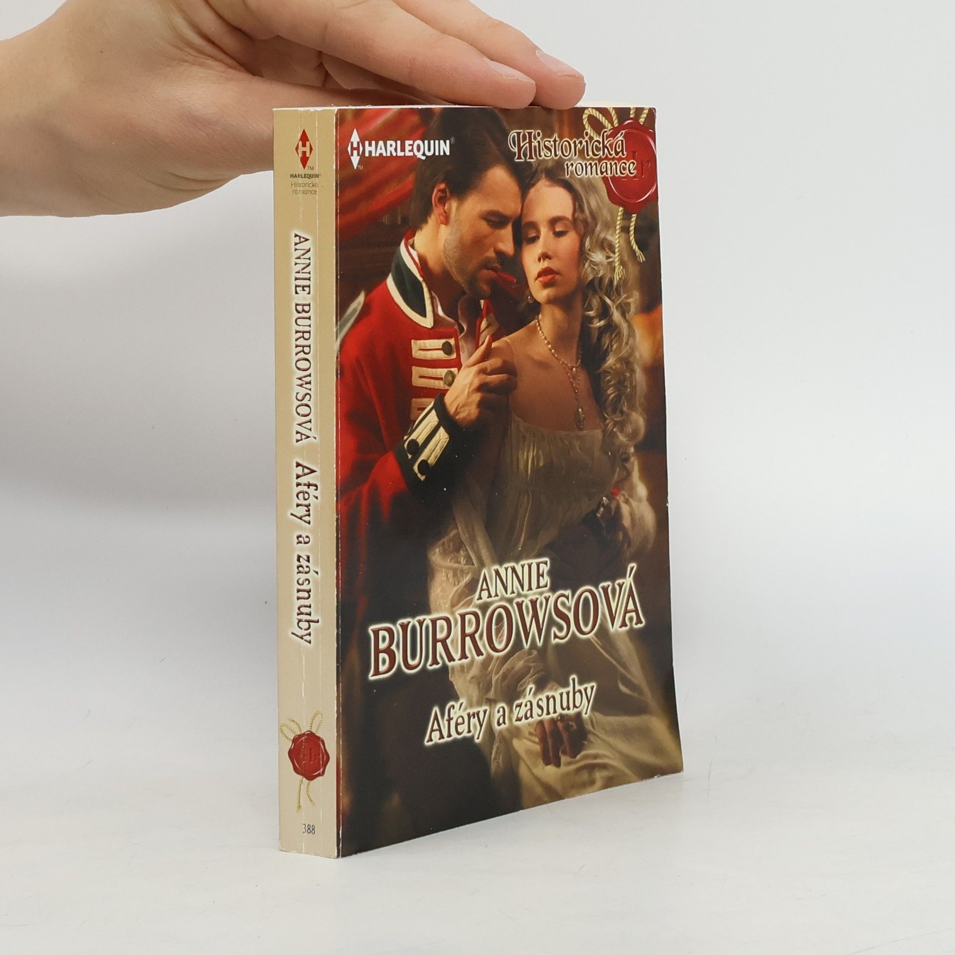 Annie Burrows Aféry a zásnuby