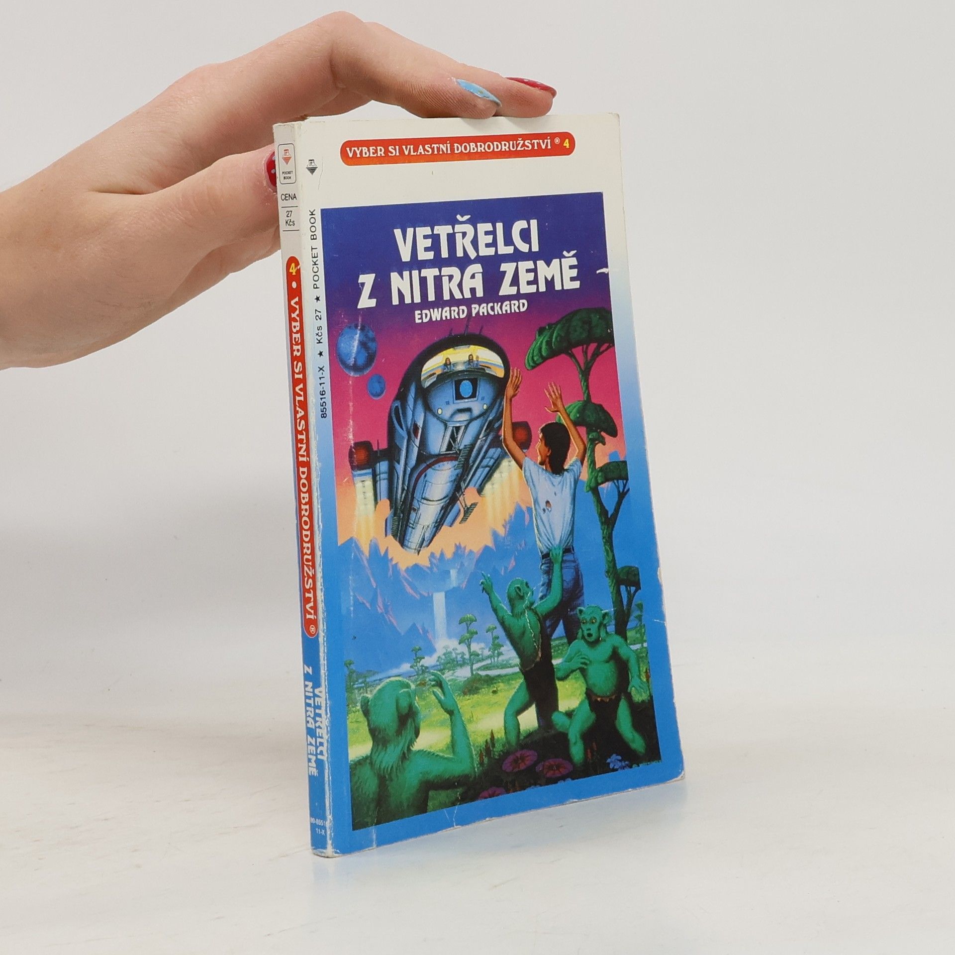 Edward Packard Vetřelci z nitra země