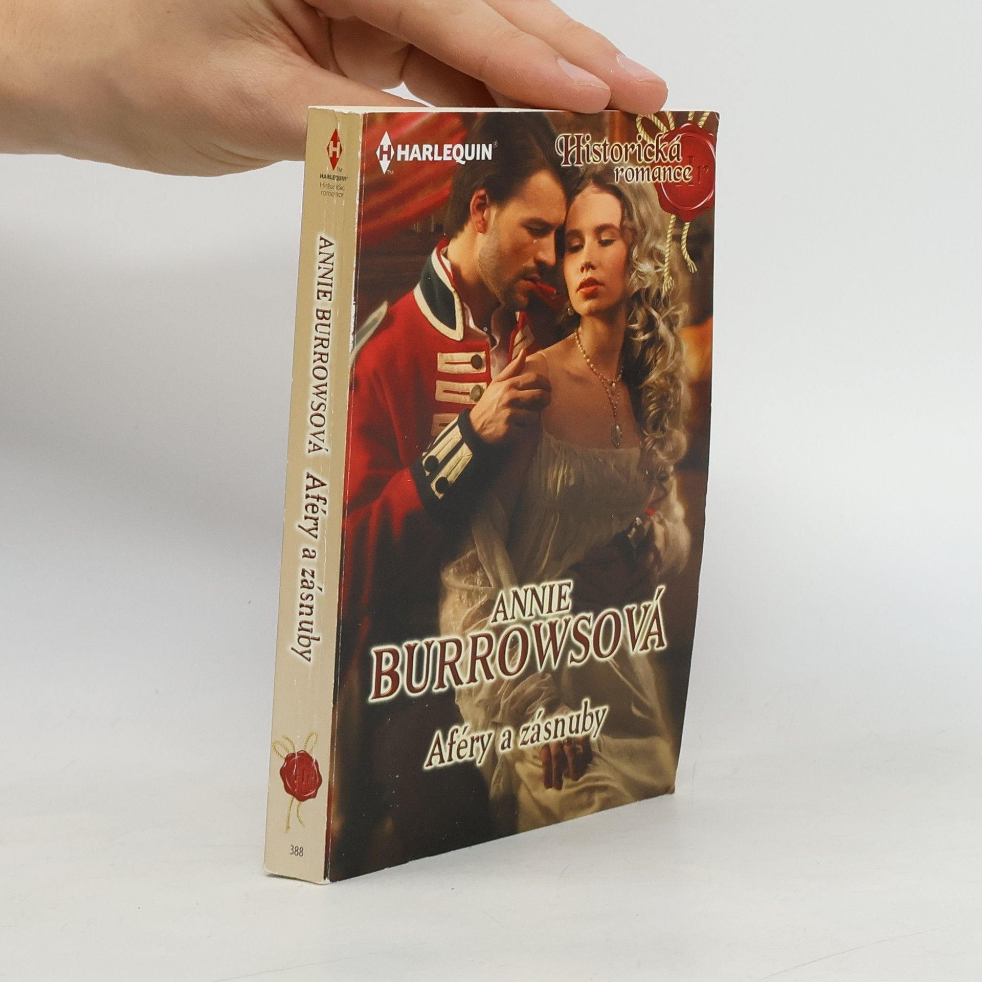 Annie Burrows Aféry a zásnuby