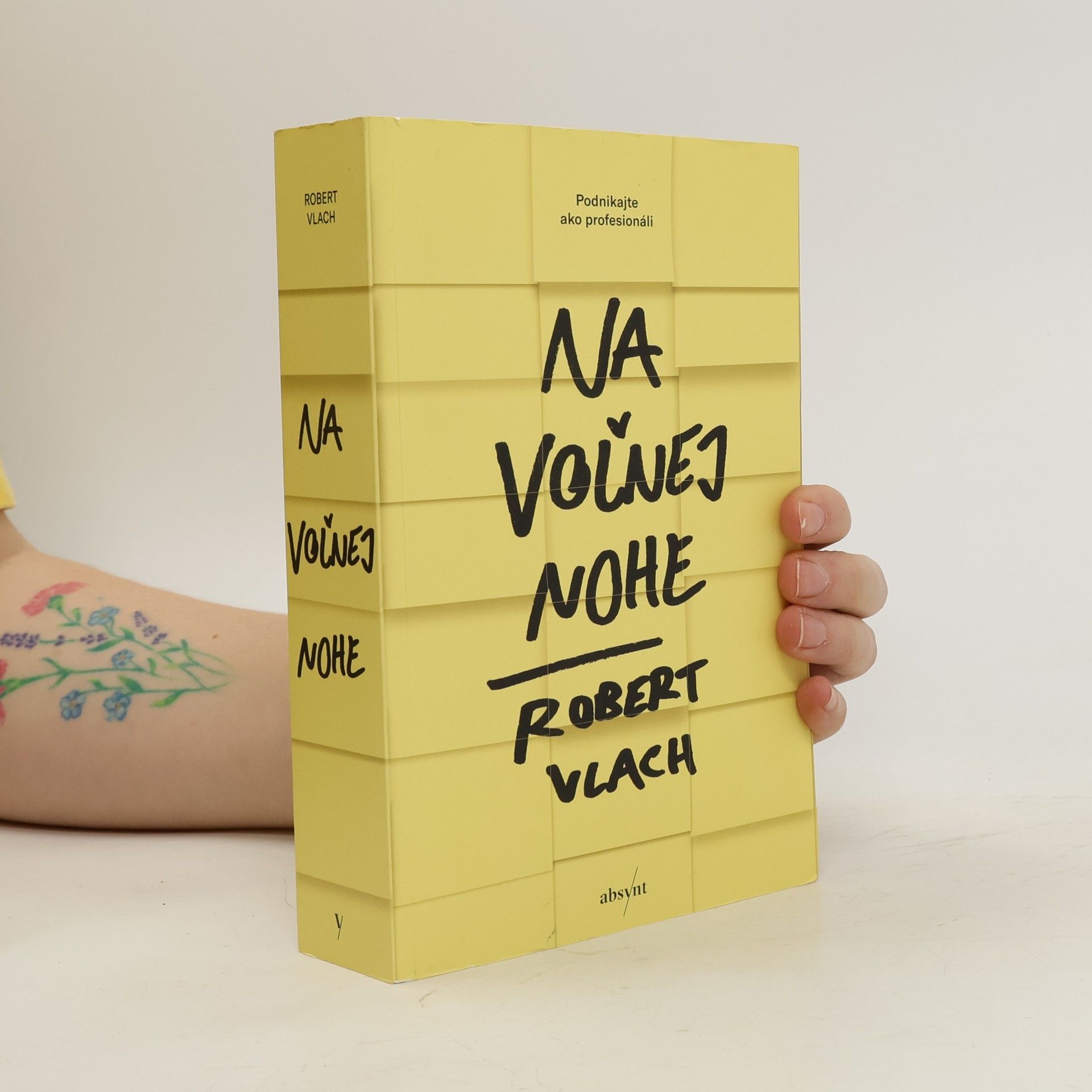 Robert Vlach (podnikatel) Na voľnej nohe