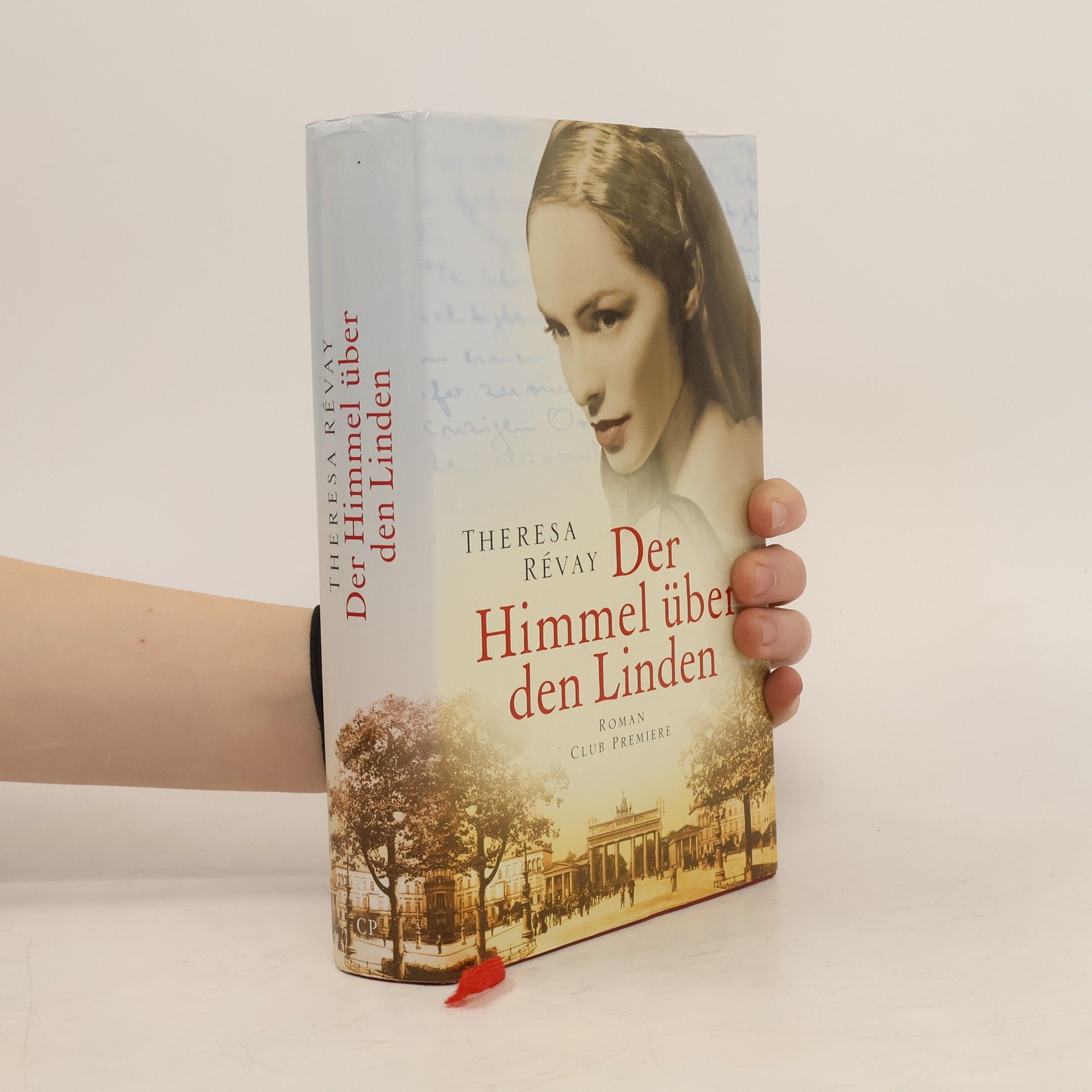 Theresa Révay Der Himmel über den Linden