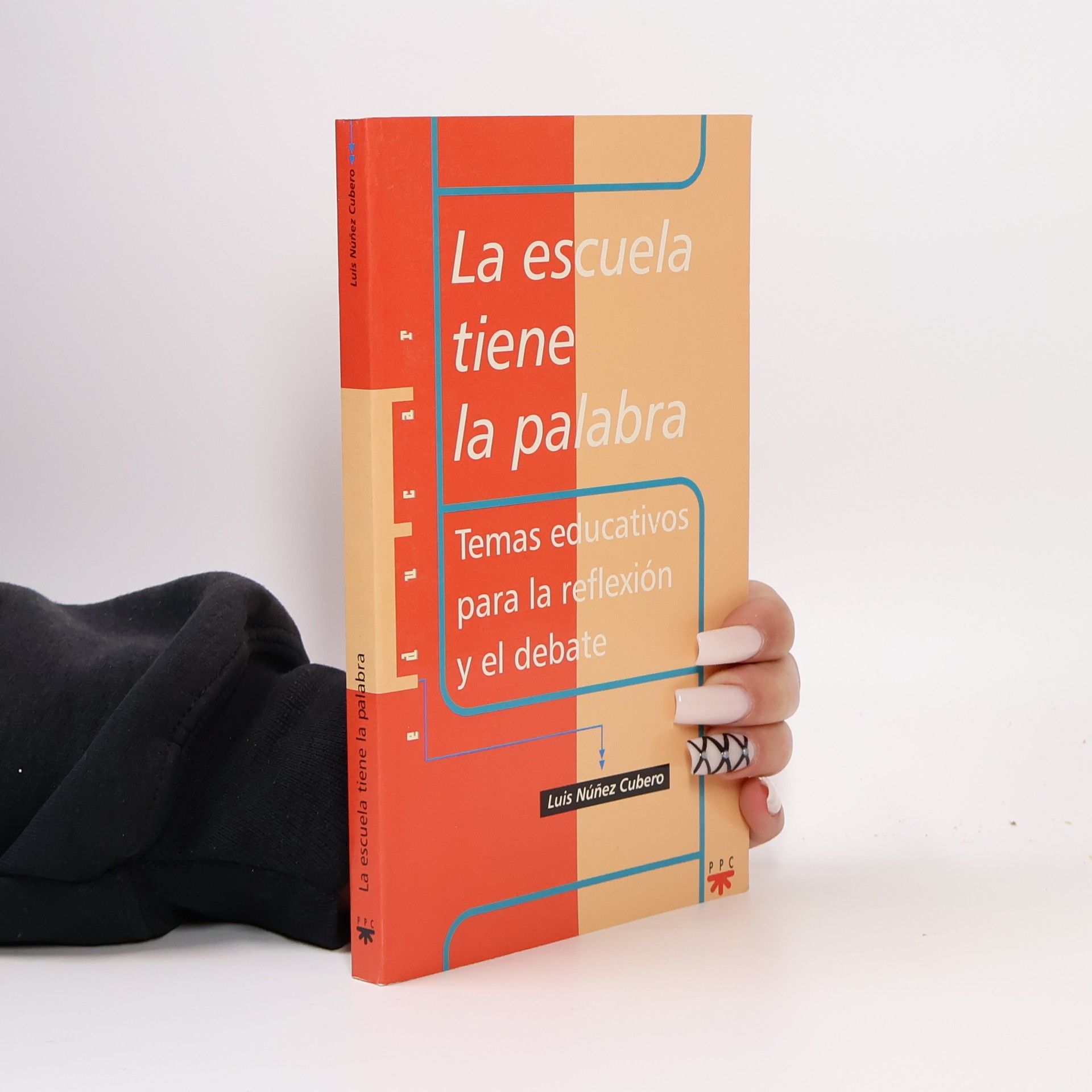 Luis Núñez Cubero La escuela tiene la palabra