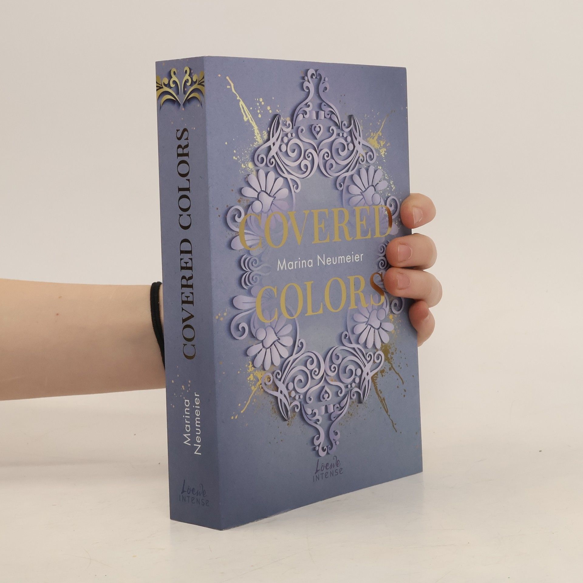 Covered Colors / Golden Hearts Bd.2