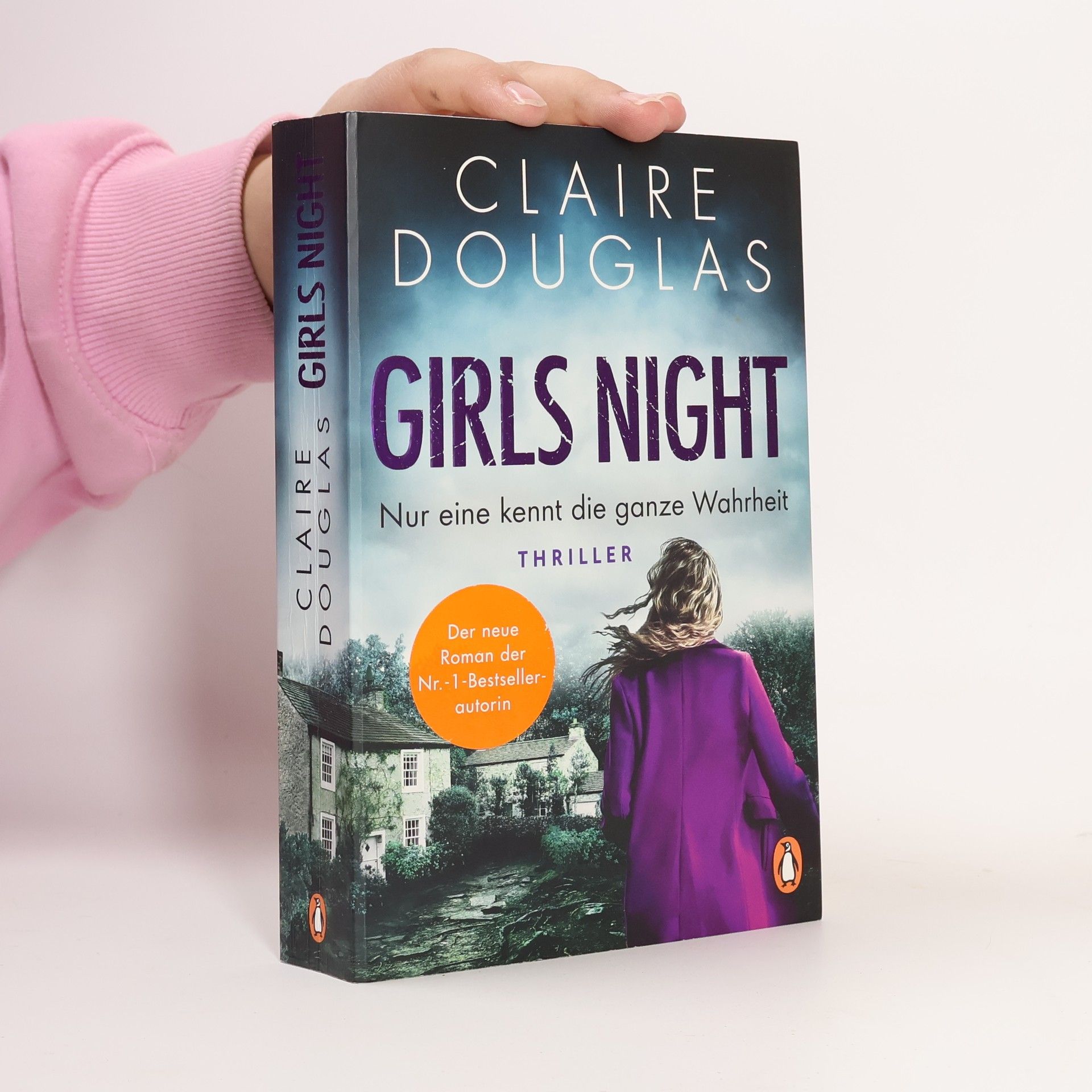 Claire Douglas Girls night