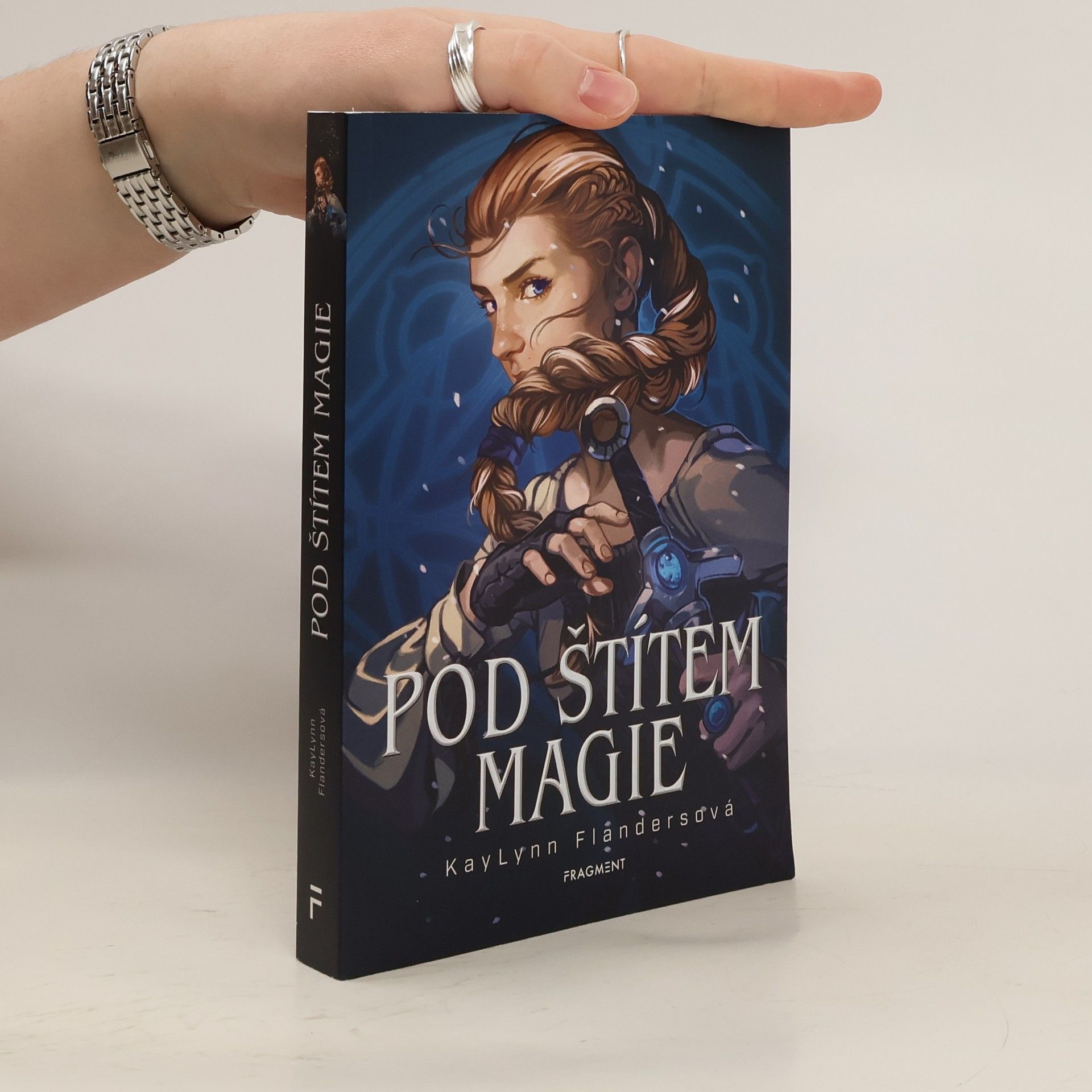 Pod štítem magie (recenzní výtisk)