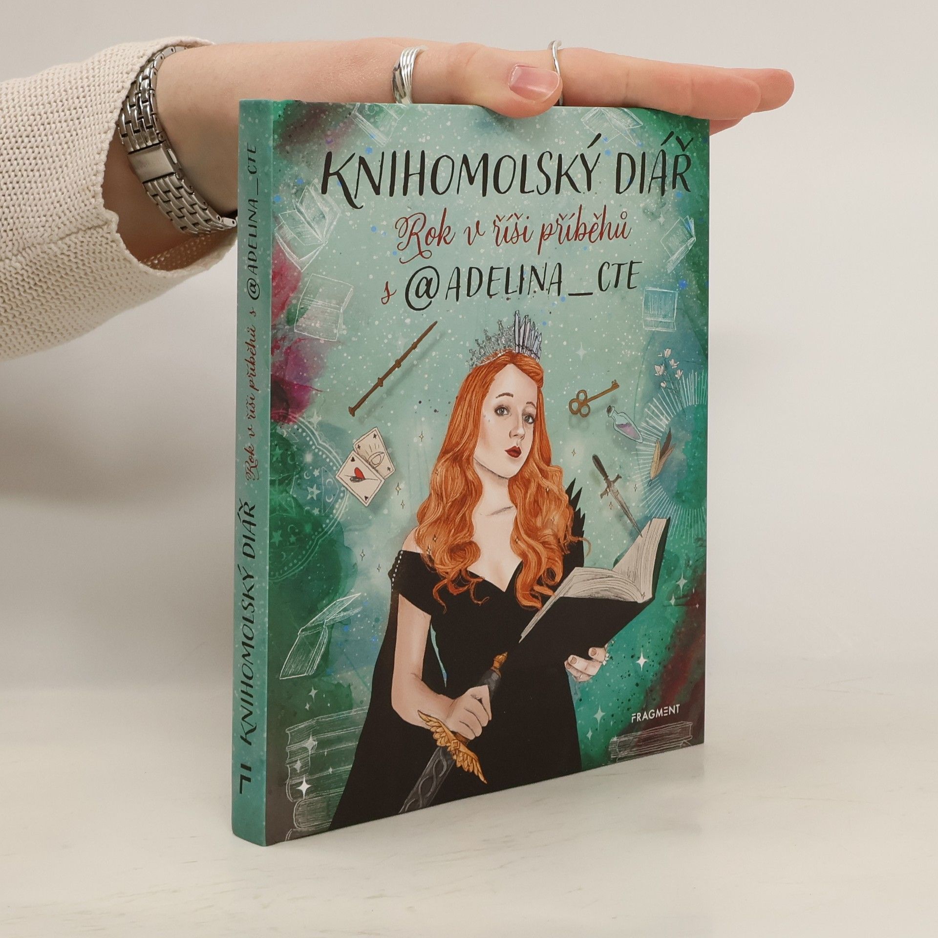 Adéla Schneiderová Knihomolský diář, Rok v říši příběhů