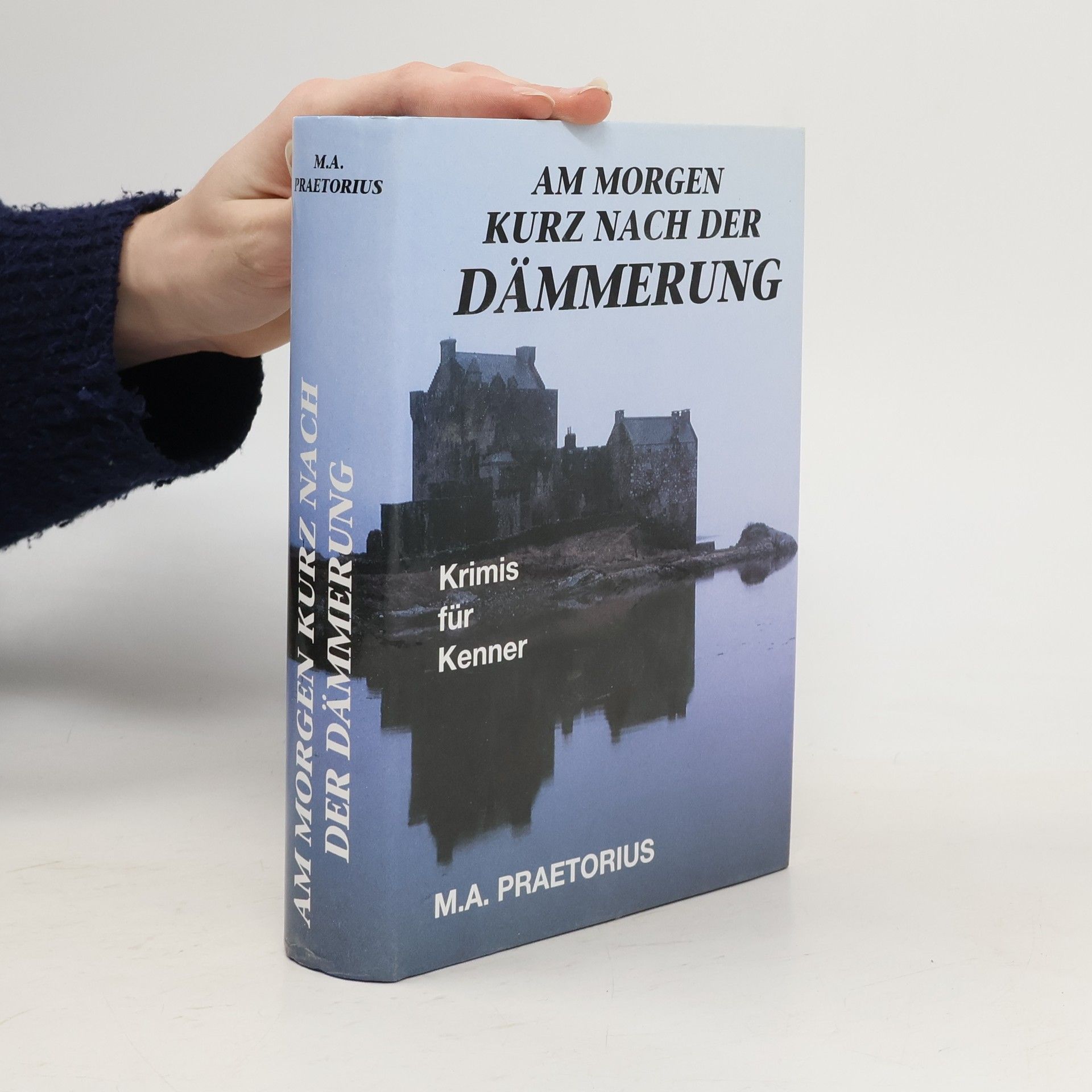 Am Morgen kurz nach der Dämmerung