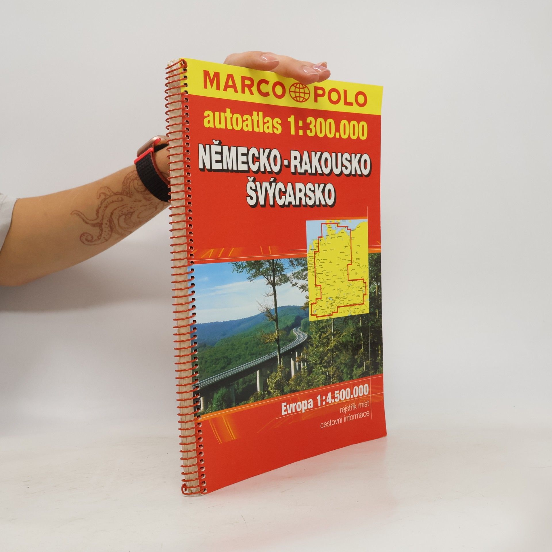 Kolektív autorov Německo/ Rakousko/ Švýcarsko. Autoatlas 1:300 000
