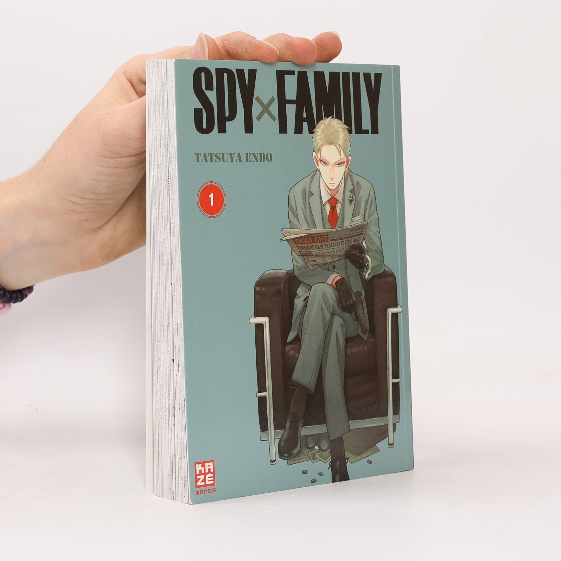 Tacuja Endó Spy x Family 1