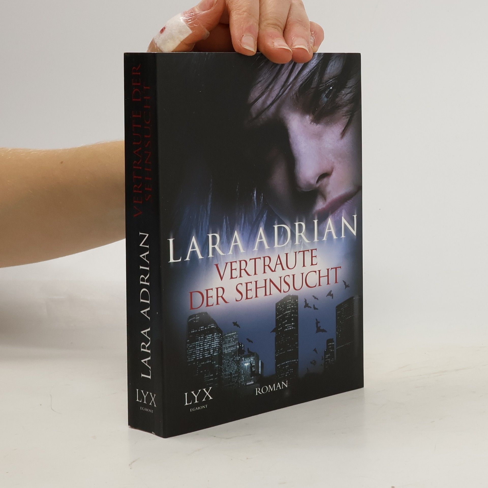 Lara Adrian Vertraute der Sehnsucht