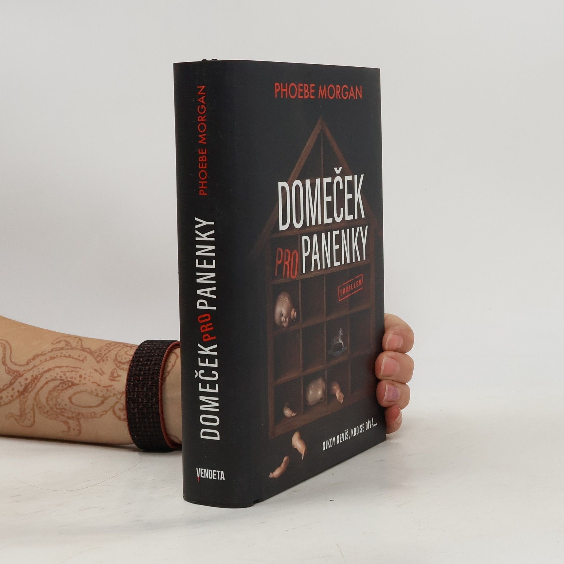 Phoebe Morgan Domeček pro panenky