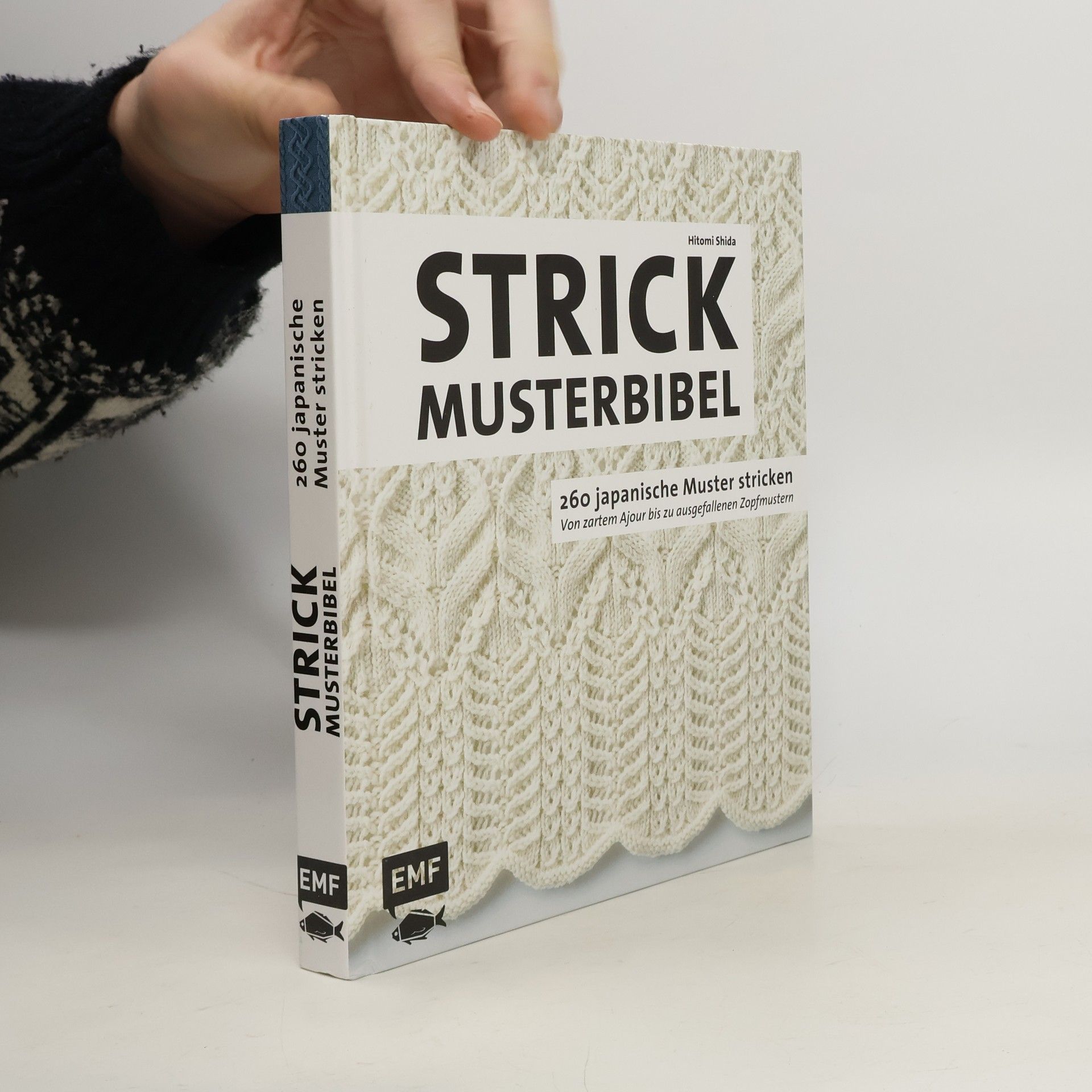 Hitomi Shida Strickmusterbibel