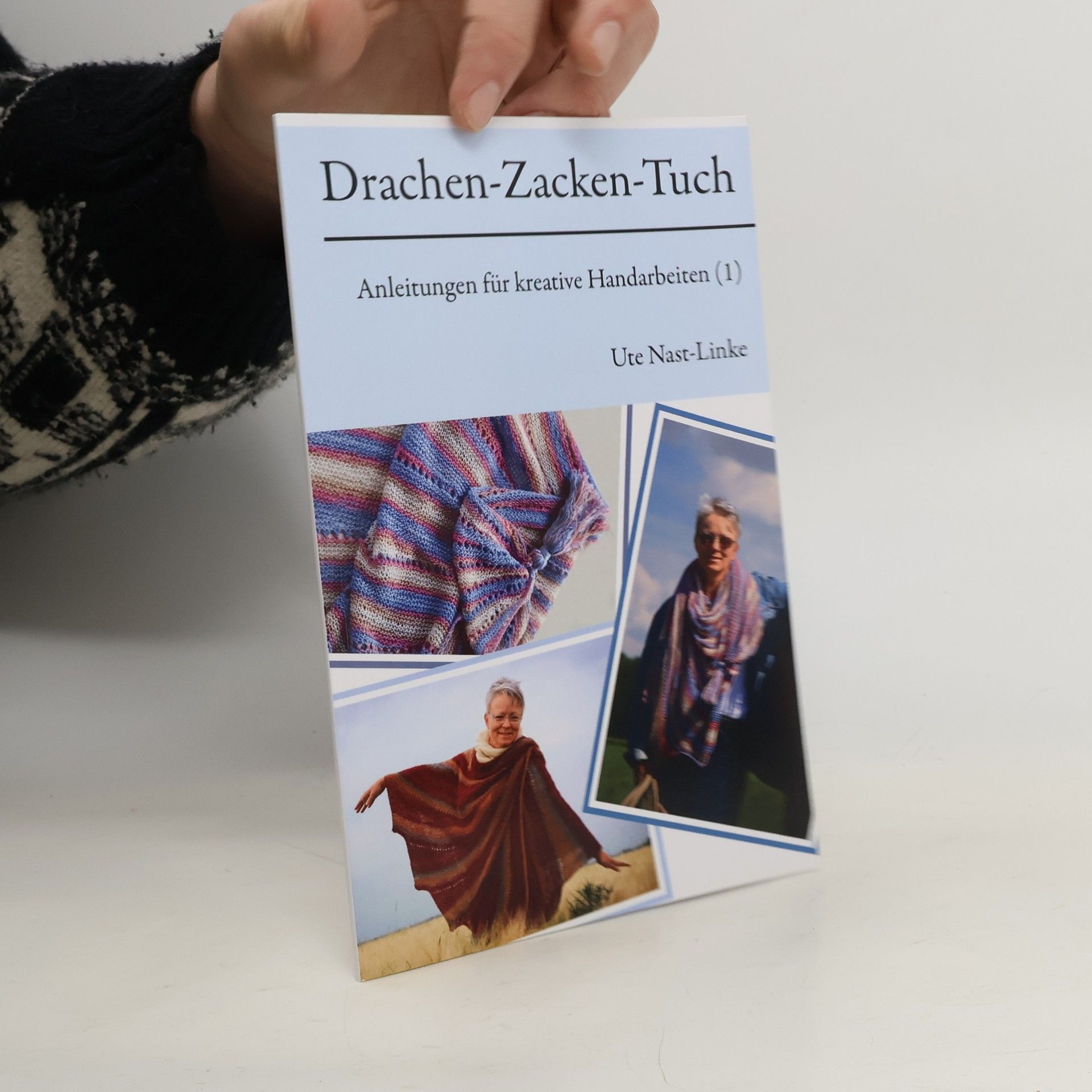 Ute Nast Linke Drachen-Zacken-Tuch