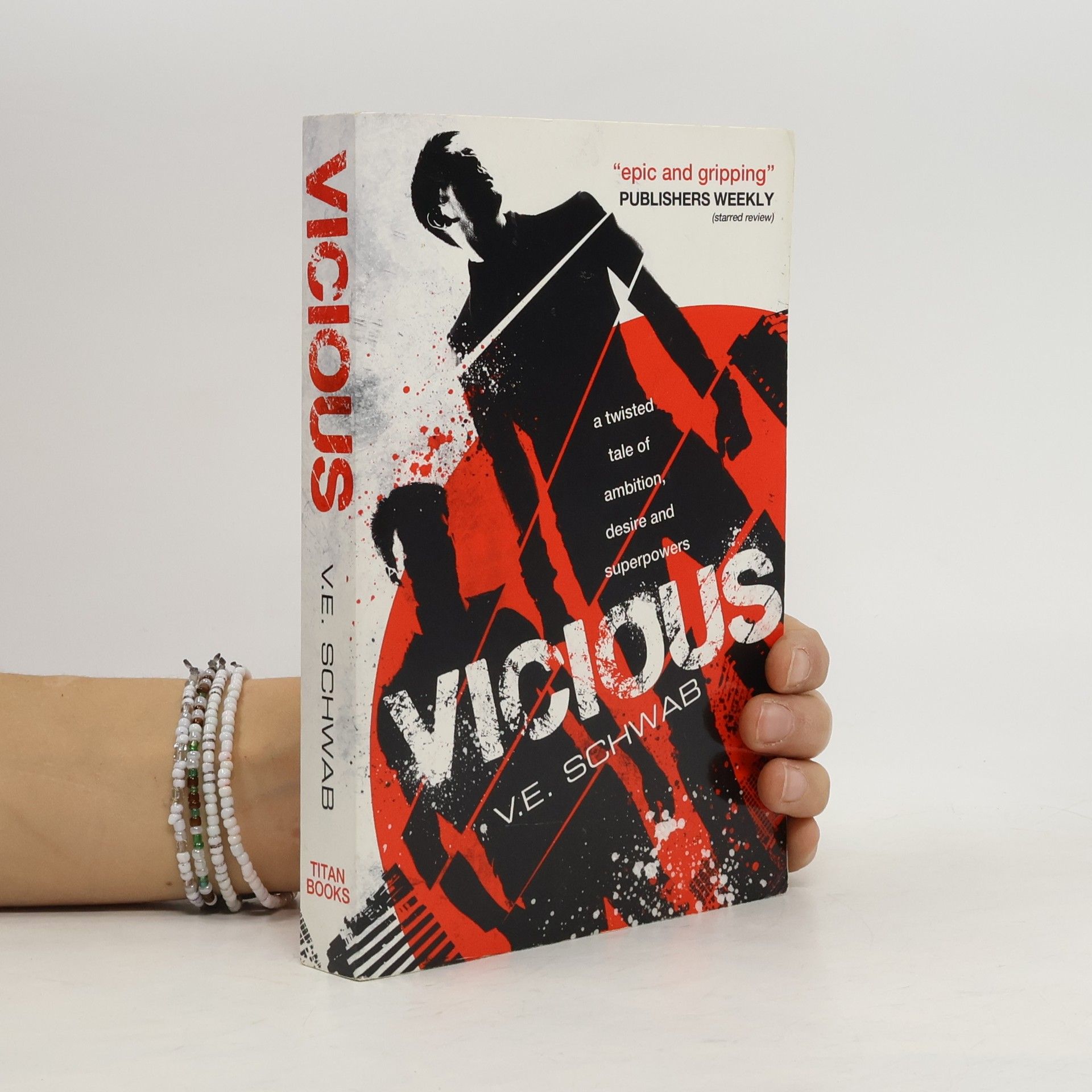 Victoria Schwab Vicious