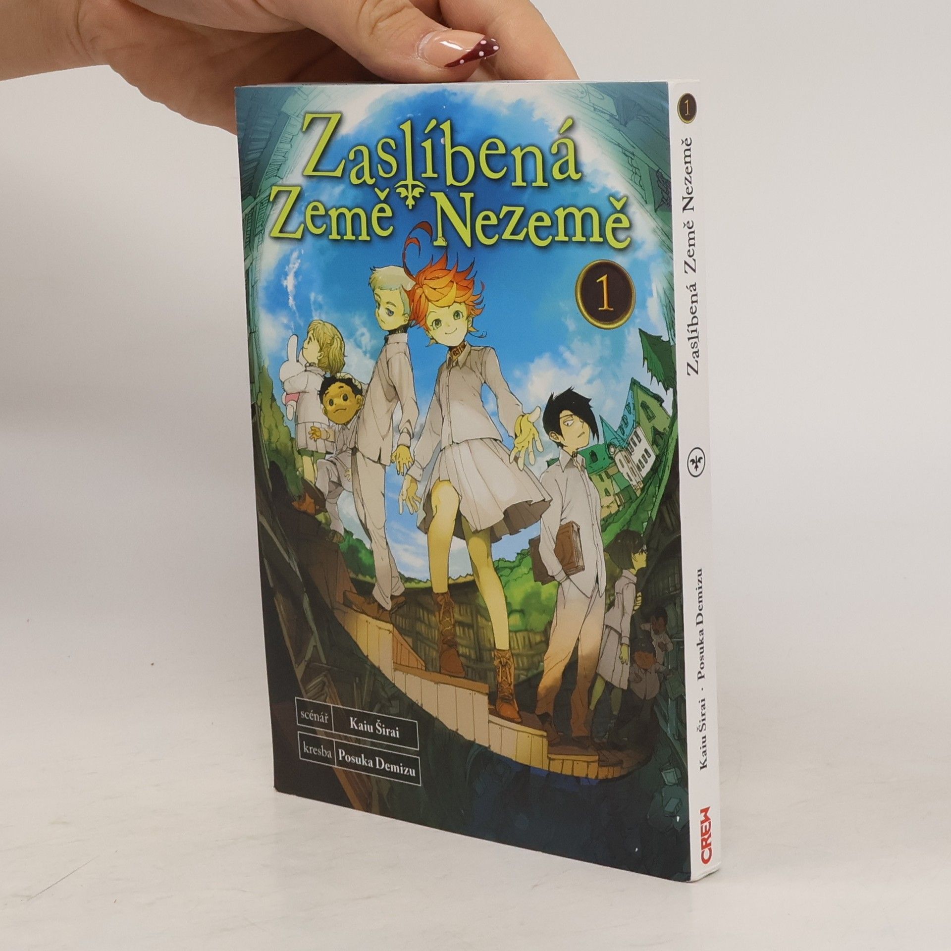 Kaiu Shirai Zaslíbená Země Nezemě 1
