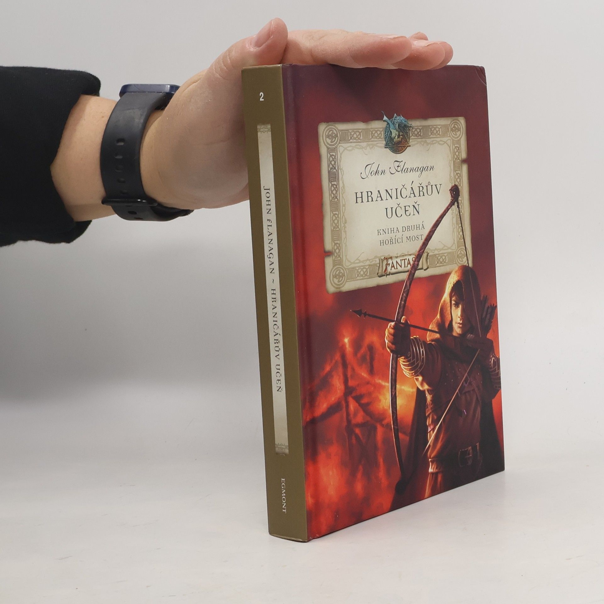 John Flanagan Hraničářův učeň. Hořící most