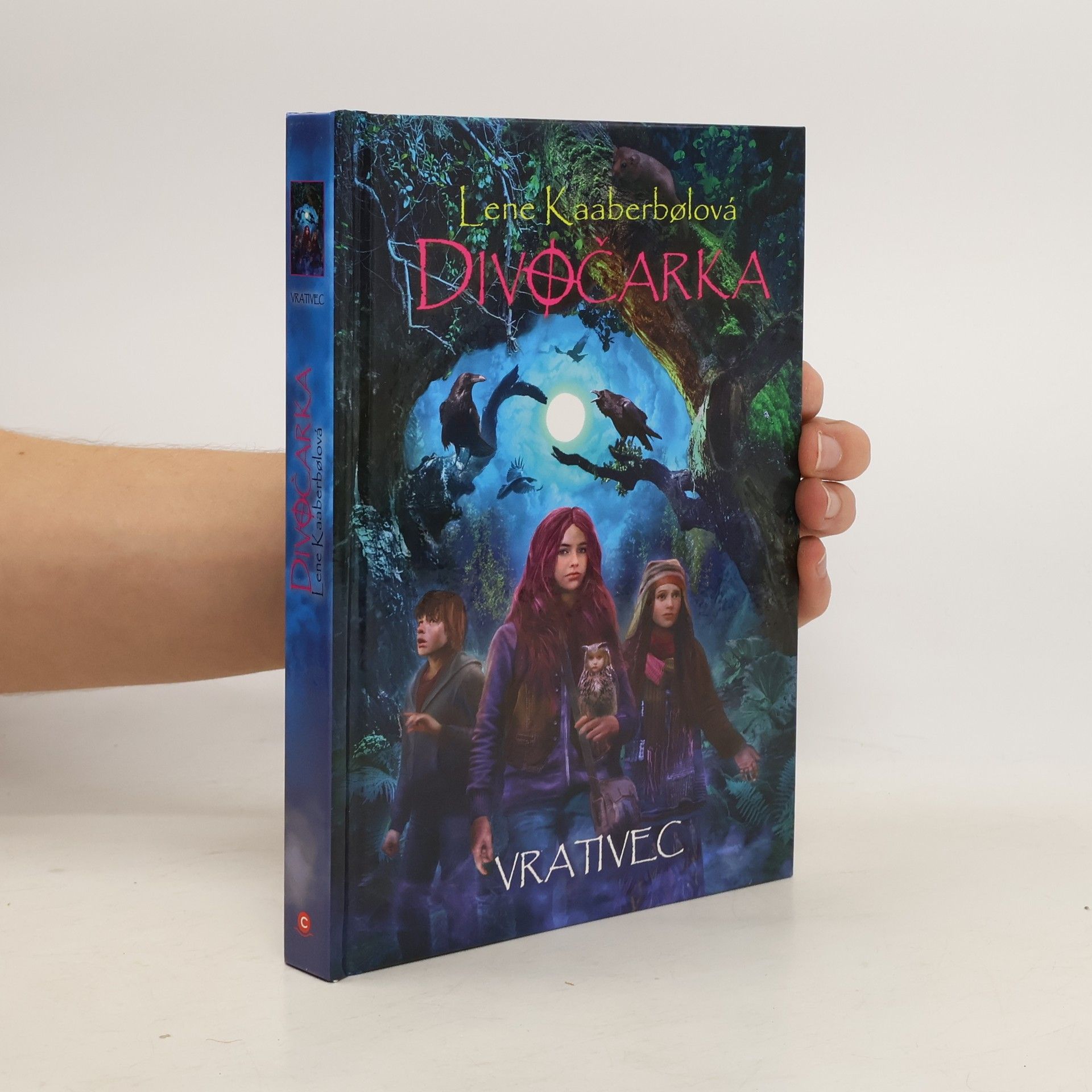 Lene Kaaberbol Divočarka. Vrativec