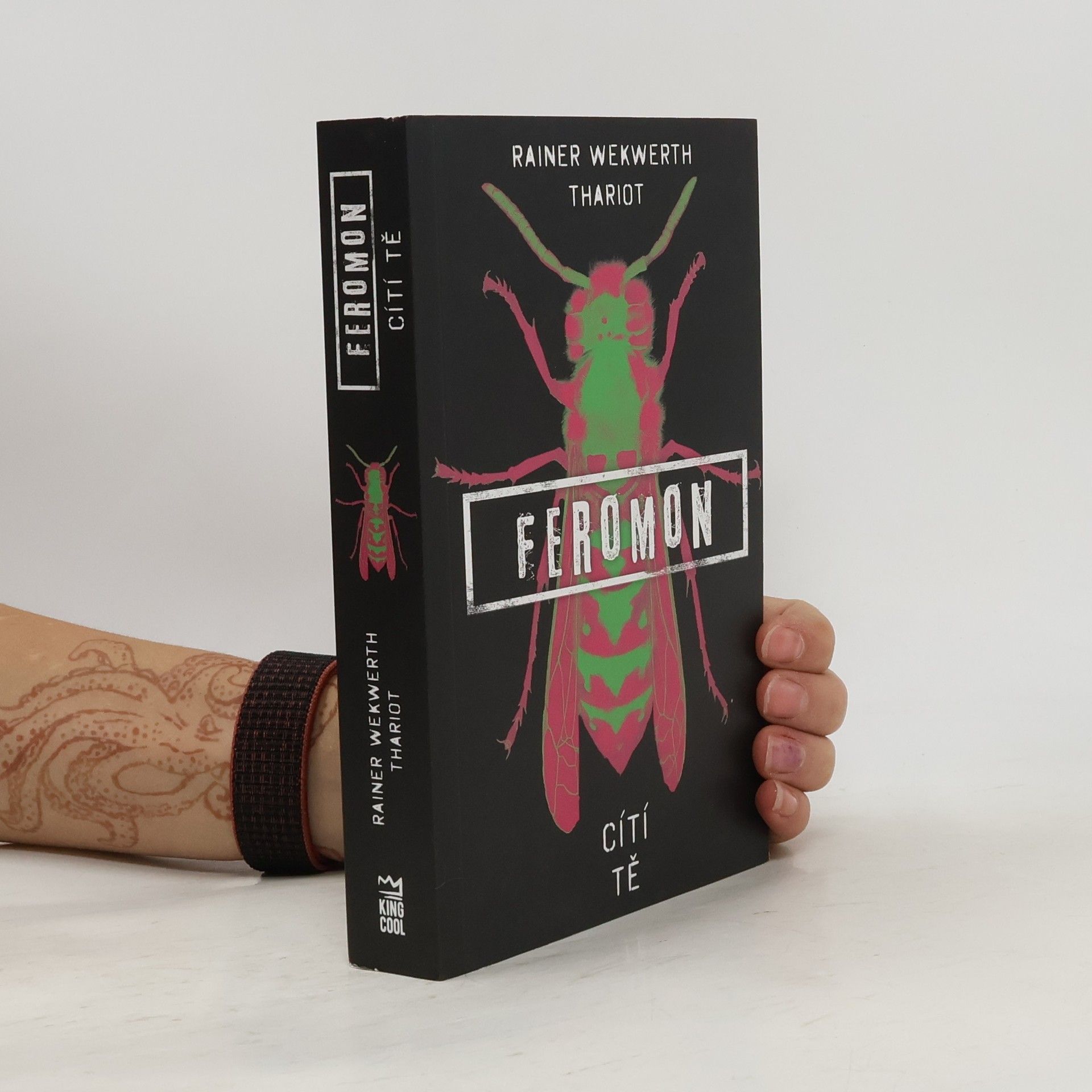 Rainer Wekwerth Feromon díl 1: Cítí tě