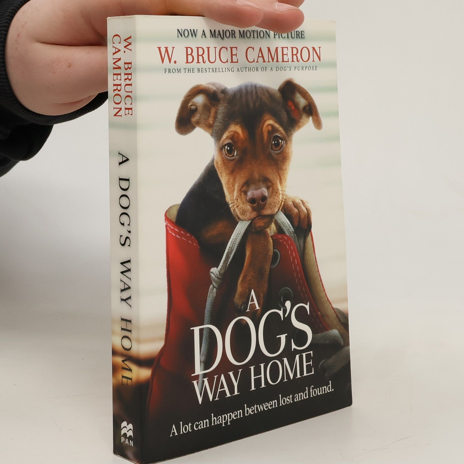W. Bruce Cameron A Dog's Way Home