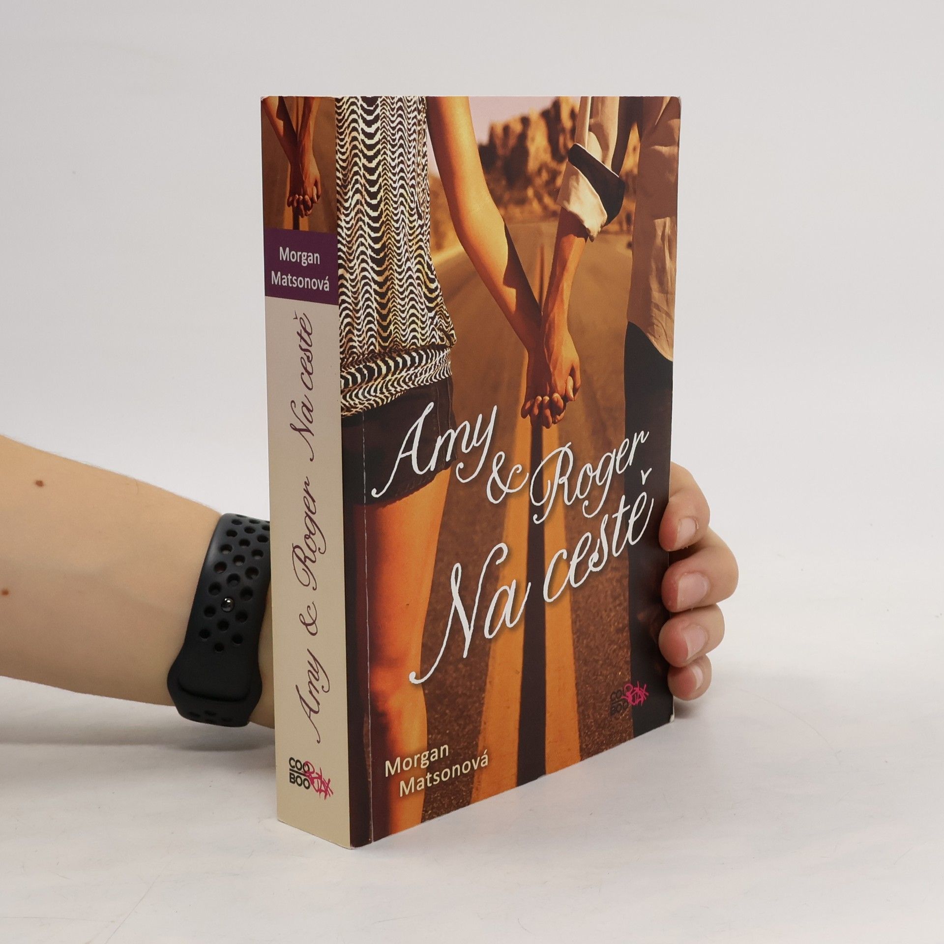 Amy & Roger. Na cestě