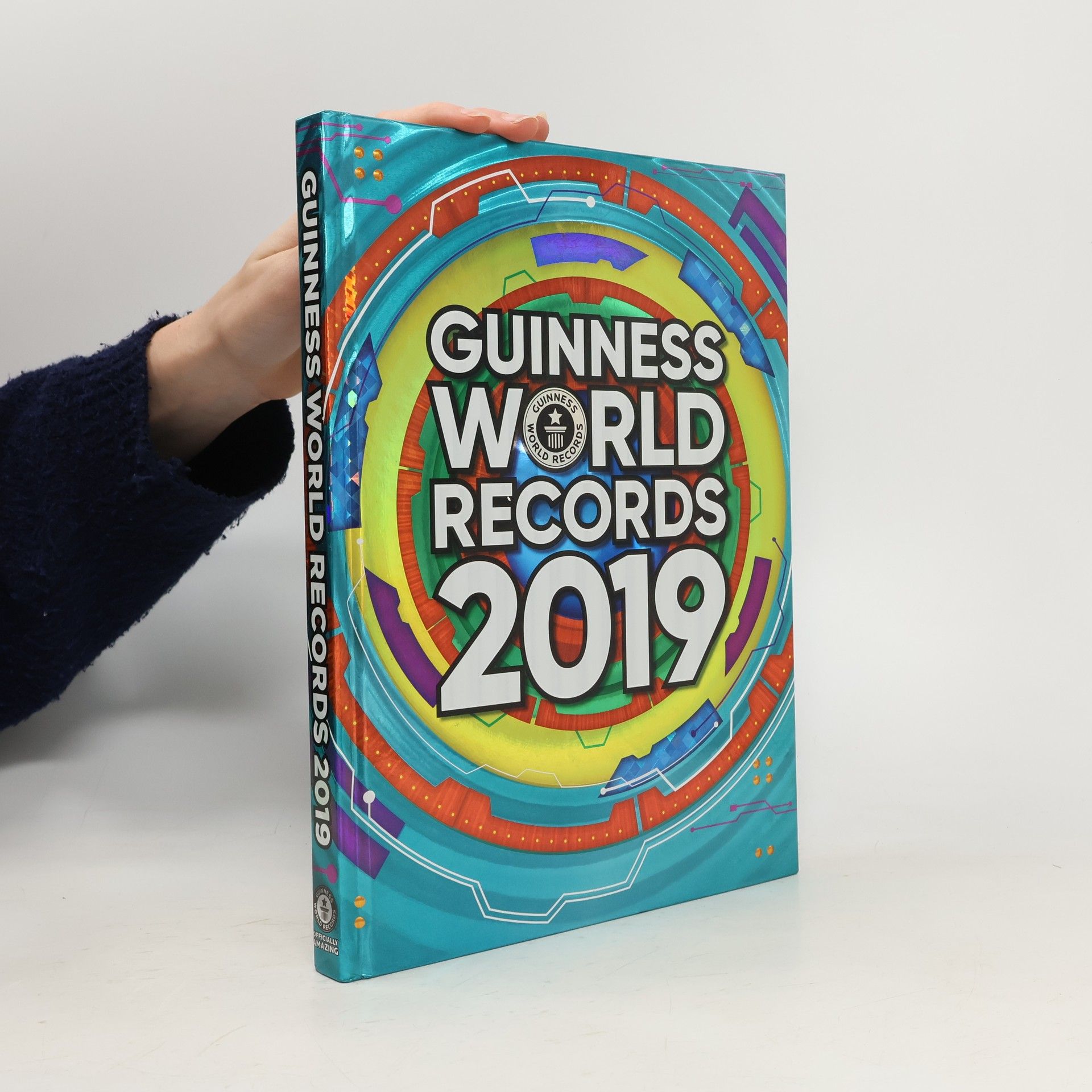 Various authors Guinness world records 2019