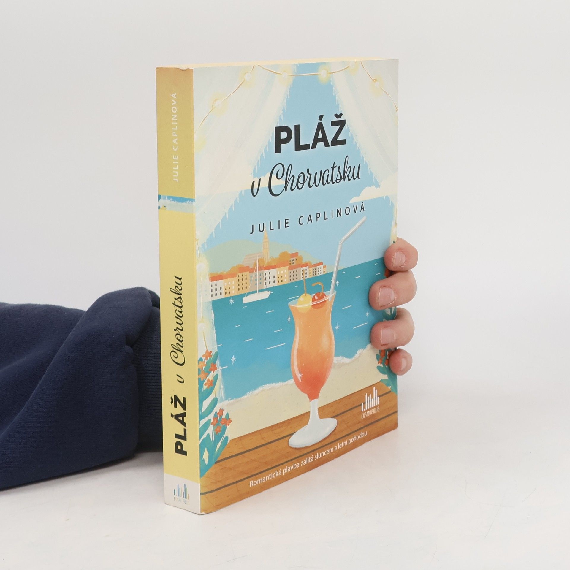 Julie Caplin Pláž v Chorvatsku