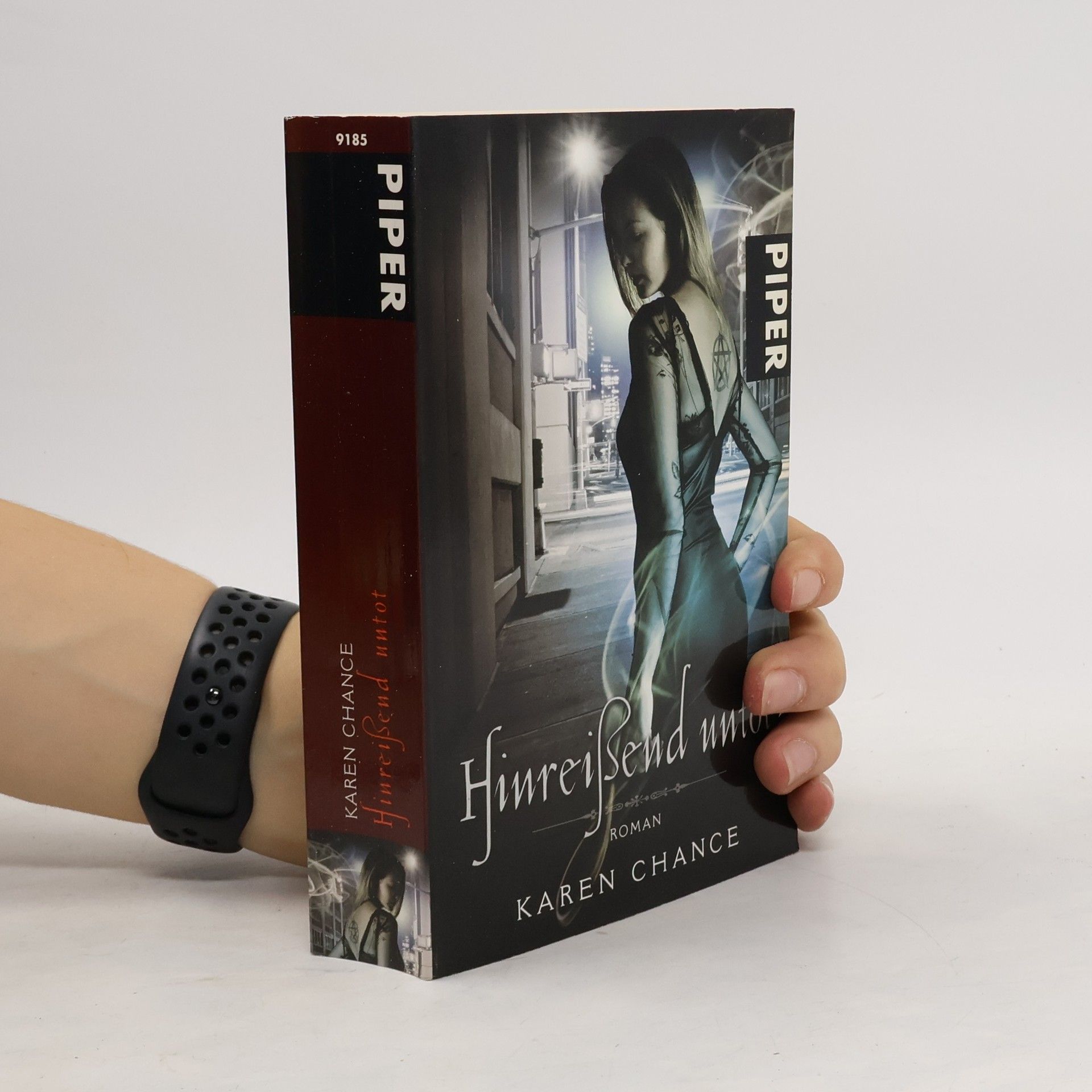 Karen Chance Hinreißend untot