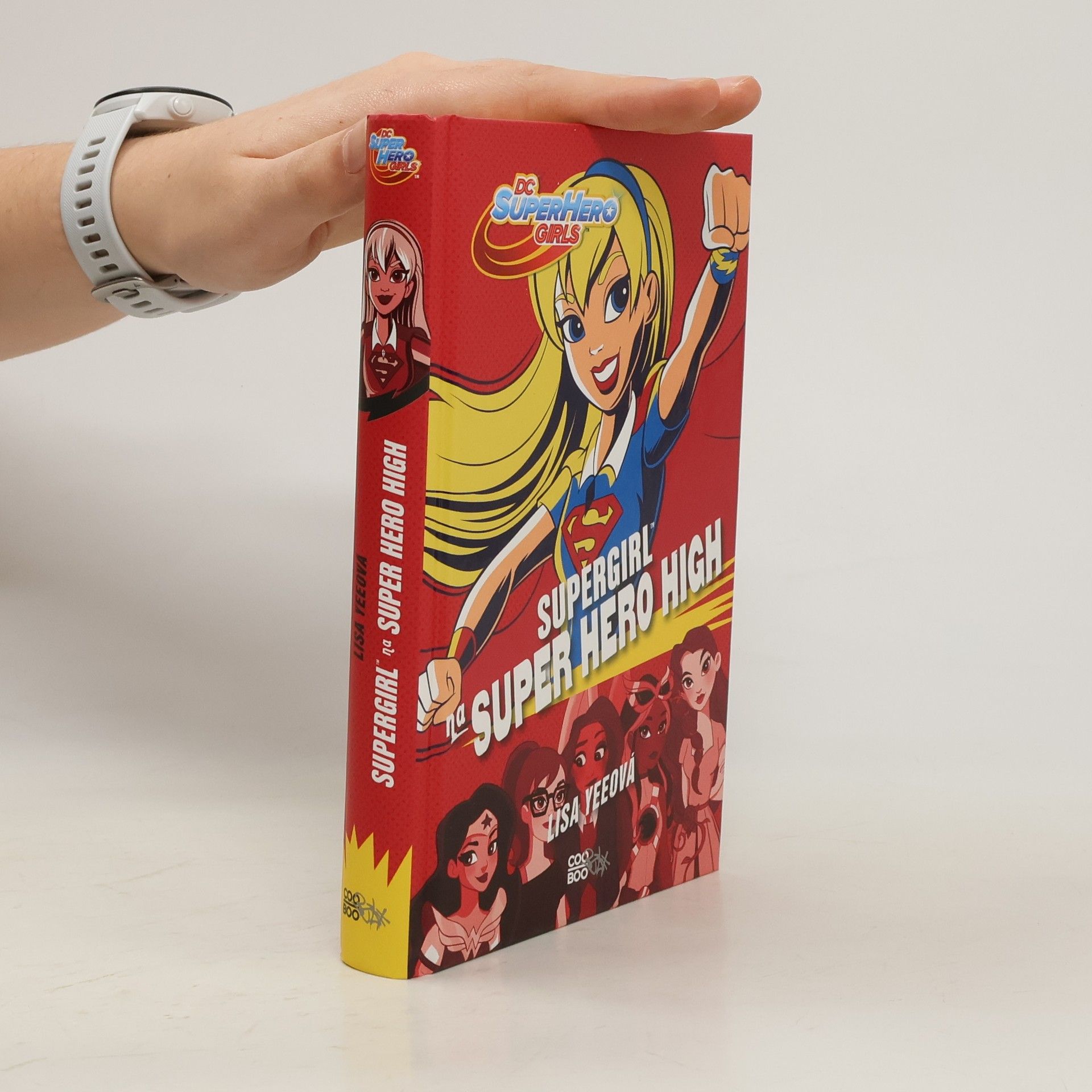 Lisa Yee Supergirl na Super Hero High