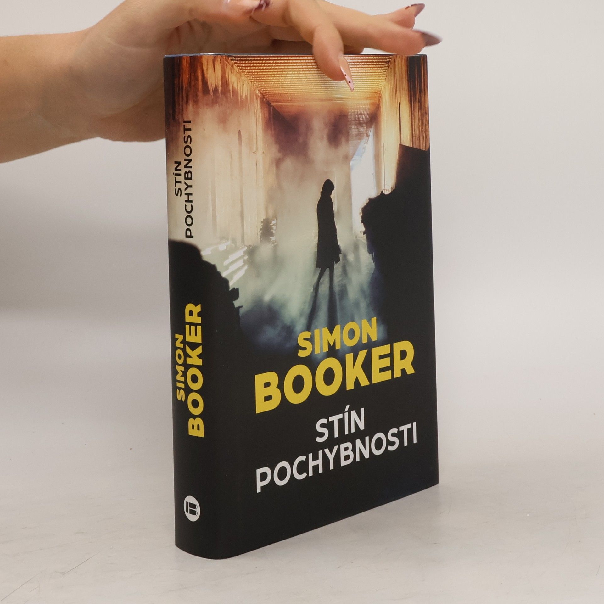 Simon Booker Stín pochybnosti