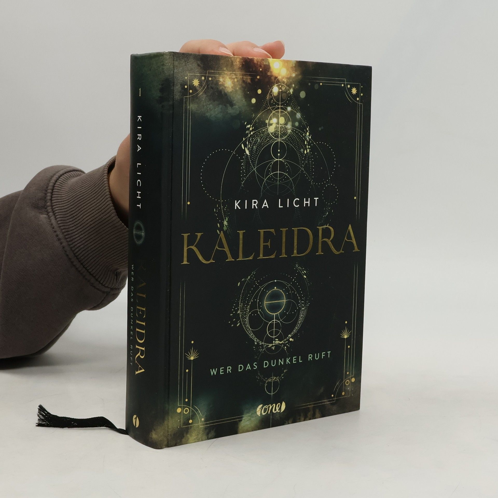 Kira Licht Kaleidra. Wer das Dunkel ruft