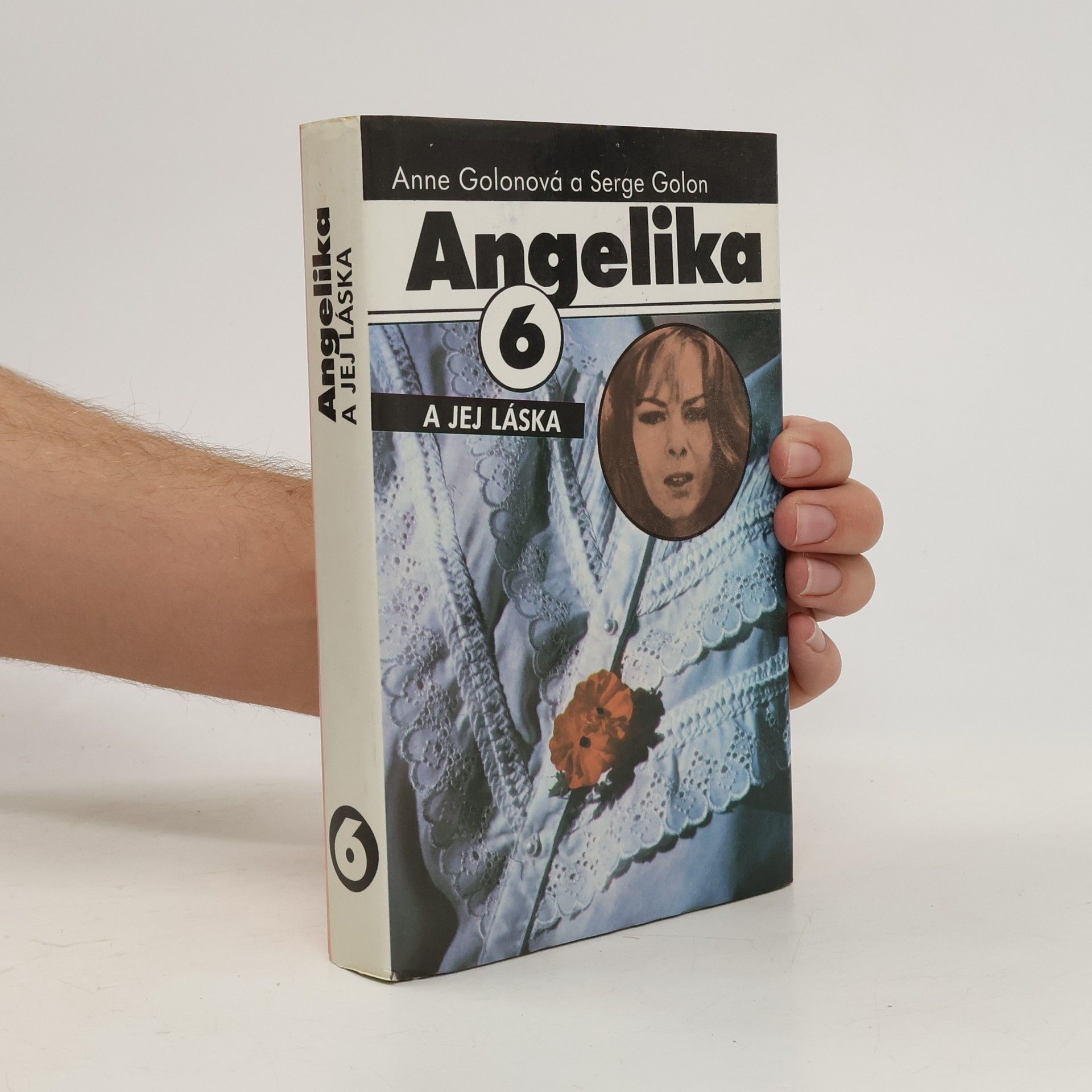 Anne Golon Angelika a jej láska 6