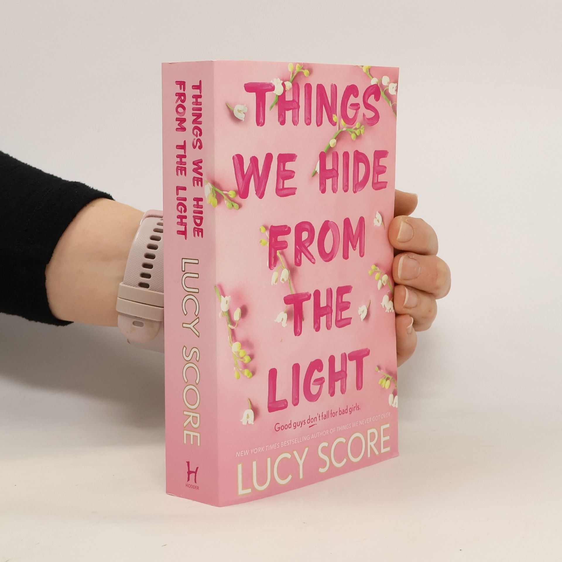 Lucy Score Things we hide from the light