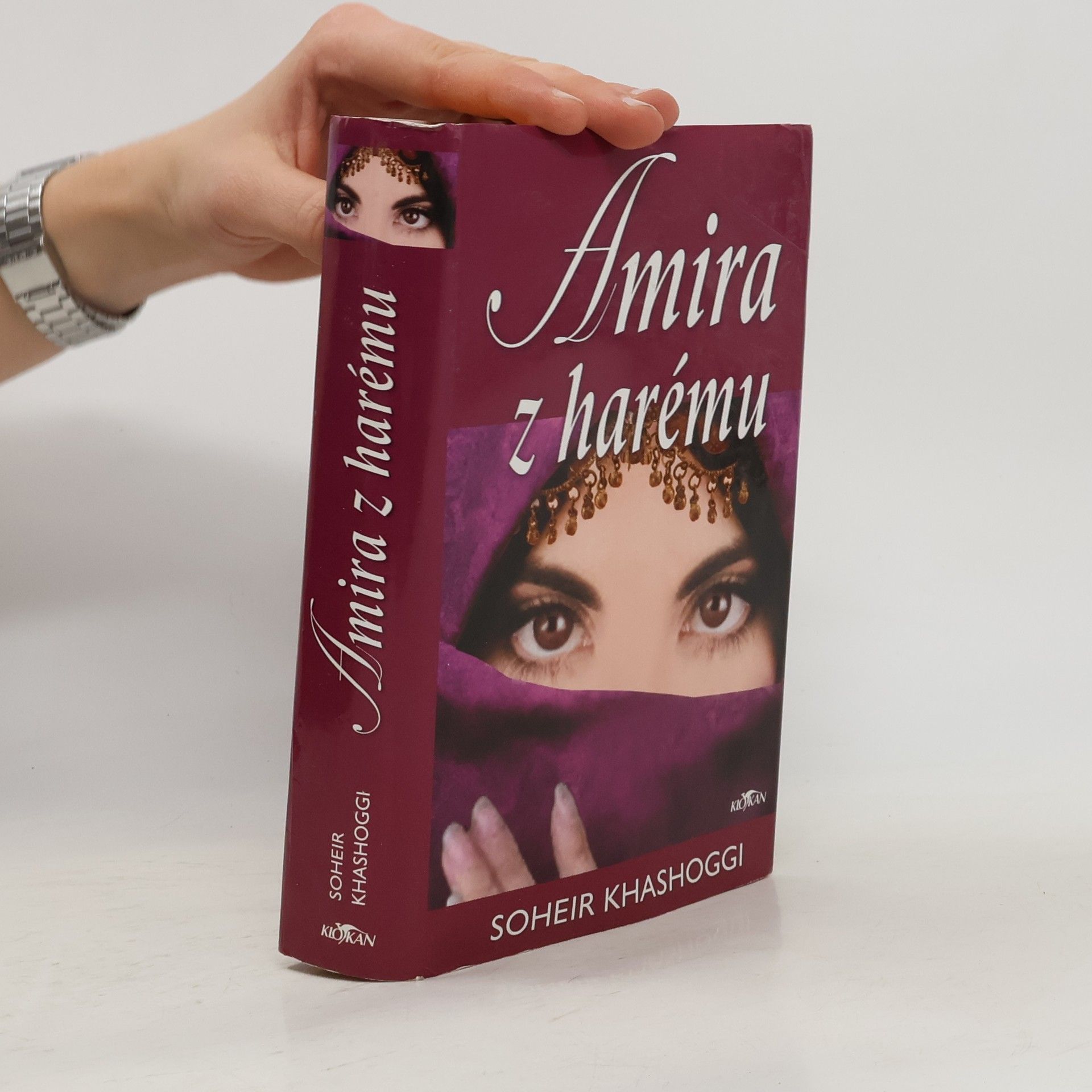 Soheir Khashoggi Amira z harému