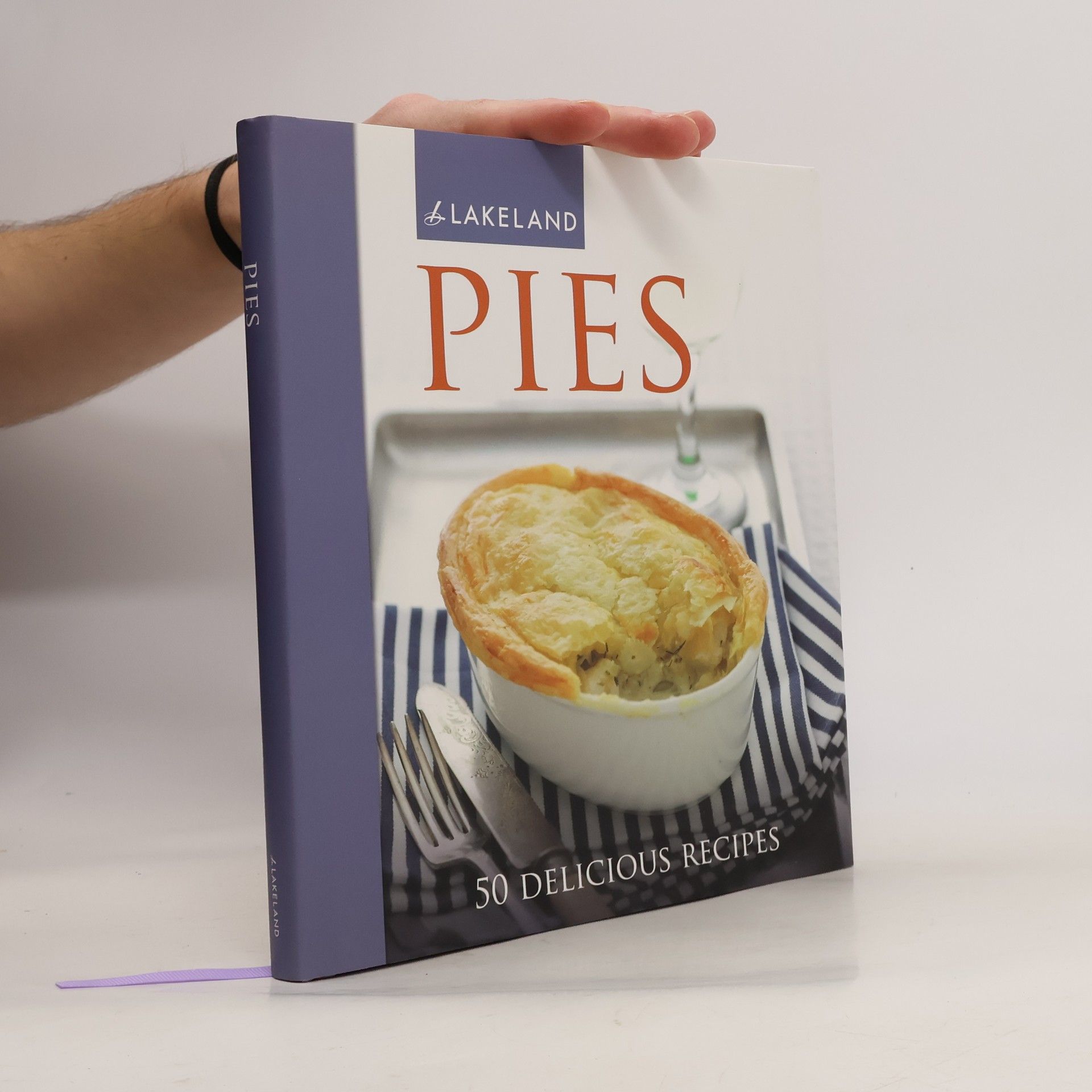 Various authors Pies