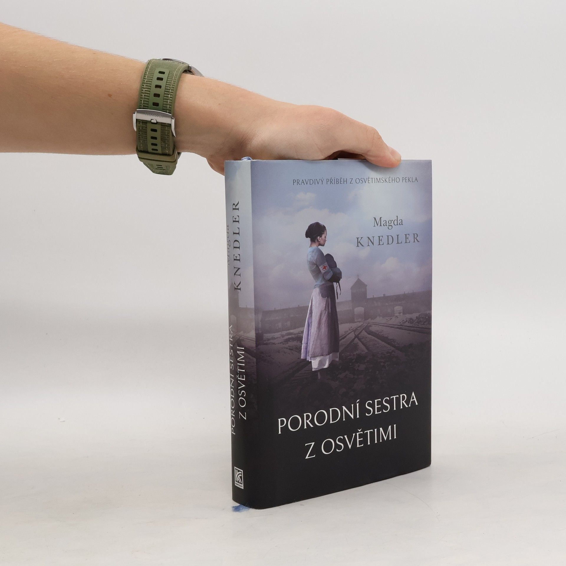 Magdalena Knedler Porodní sestra z Osvětimi