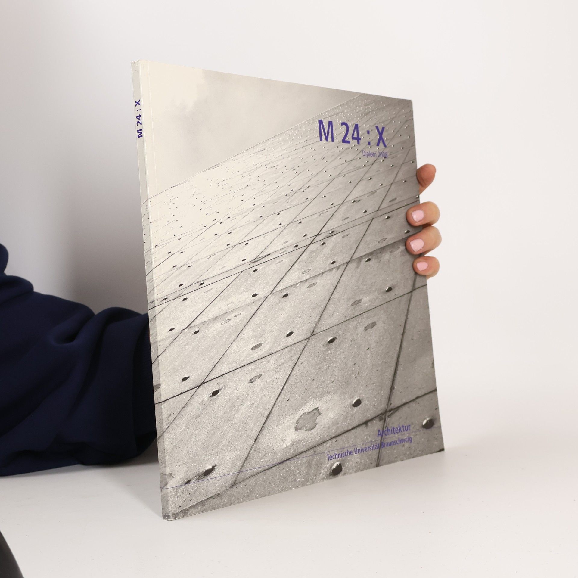 Autorenkollektiv M 24:X