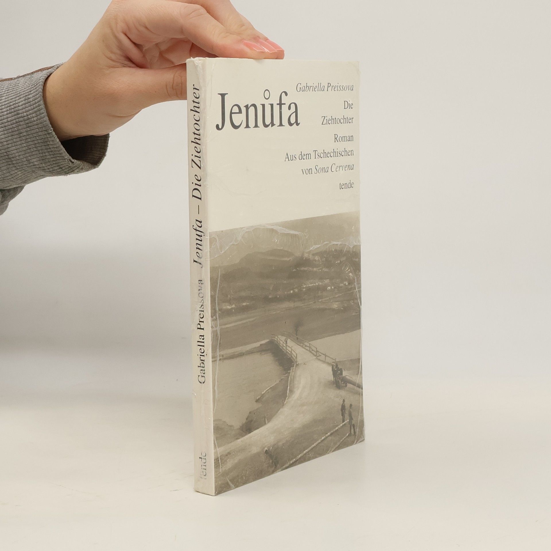 Soňa Červená Jenůfa - Die Ziehtochter