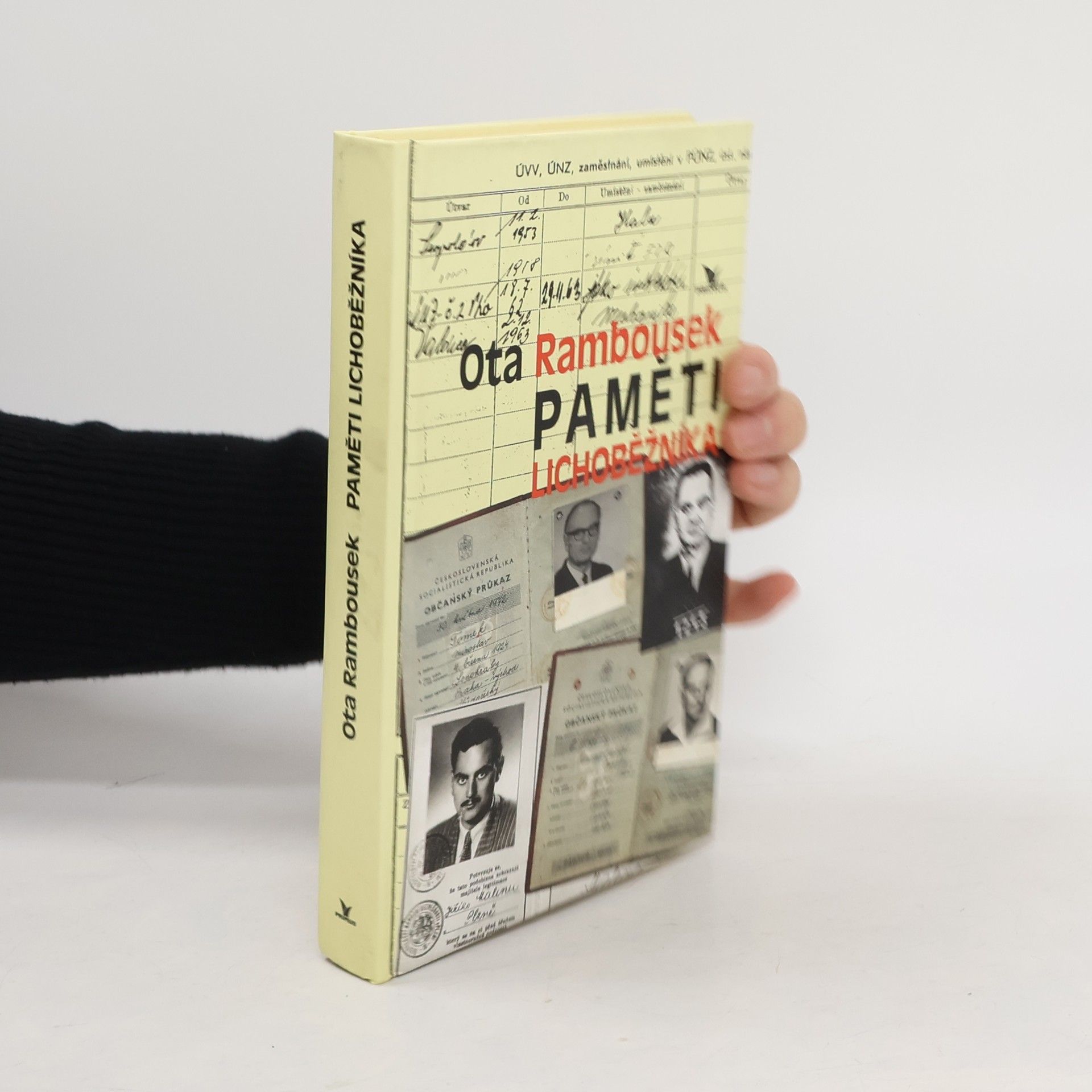 Paměti lichoběžníka. Paměti agenta-chodce