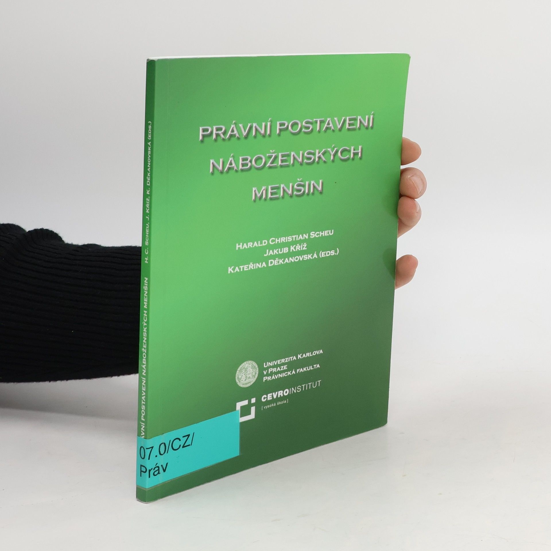 Harald Christian Scheu Právní postavení náboženských menšin