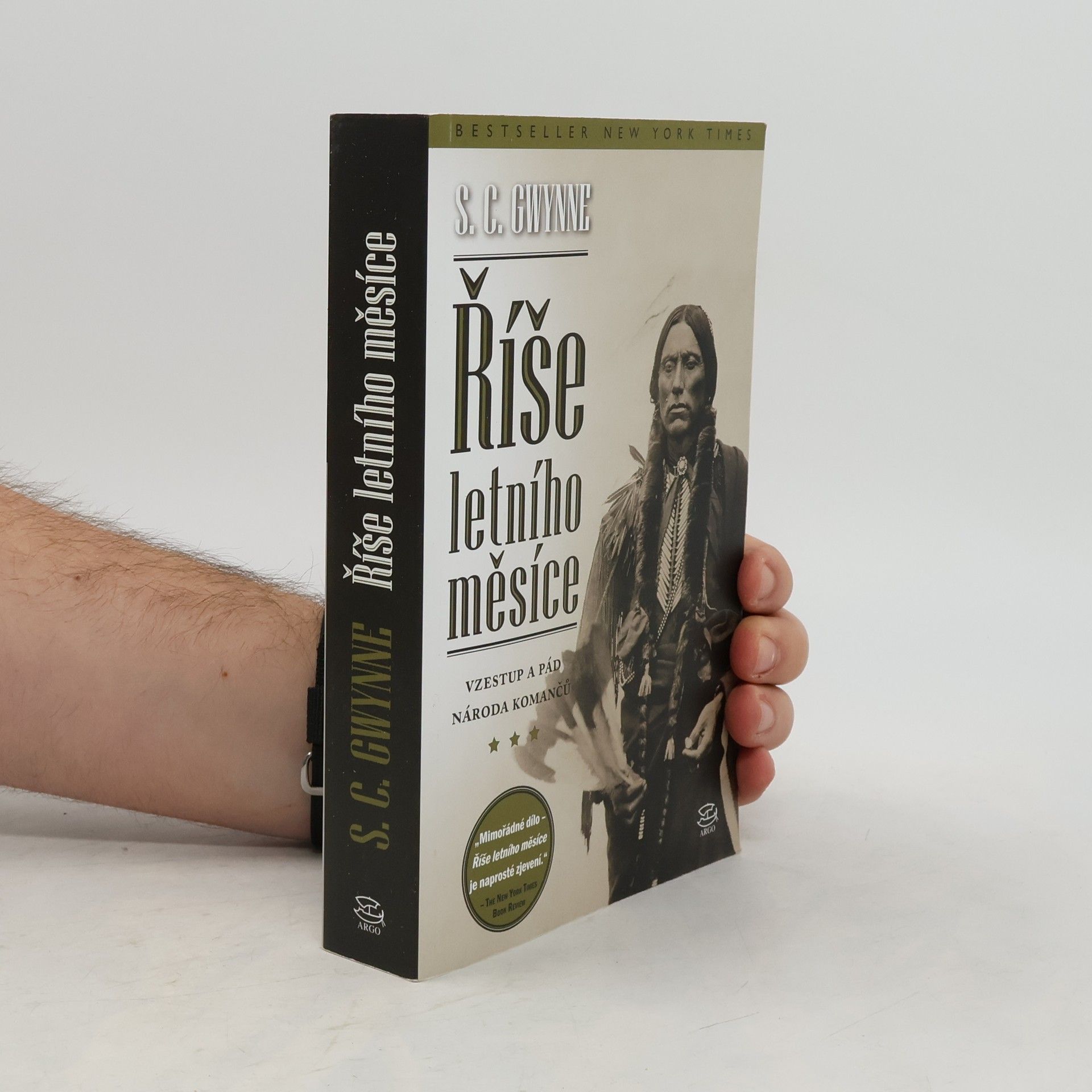 S. C. Gwynne Říše letního měsíce : vzestup a pád národa Komančů