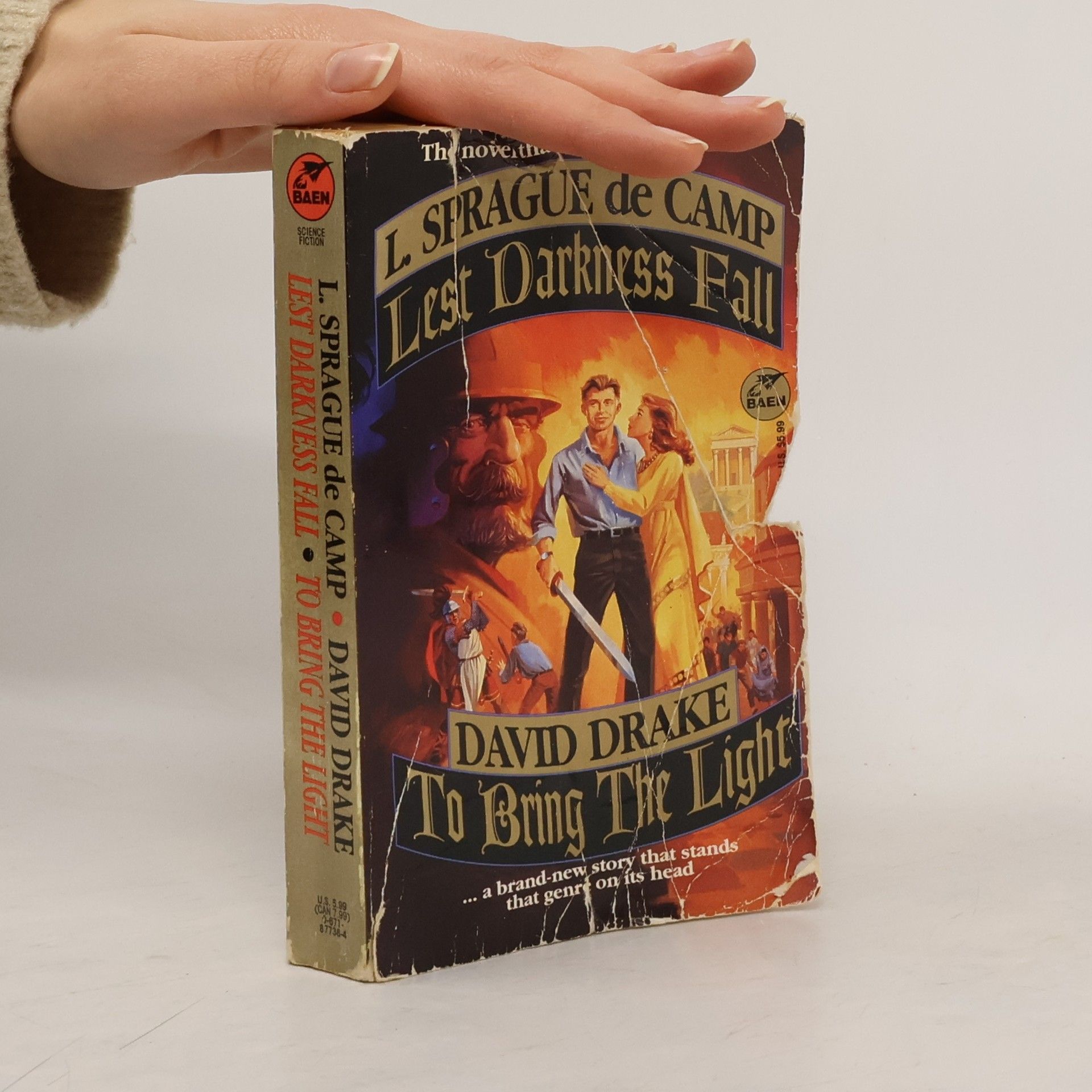 L. Sprague de Camp Lest Darkness Fall. Bring the Light