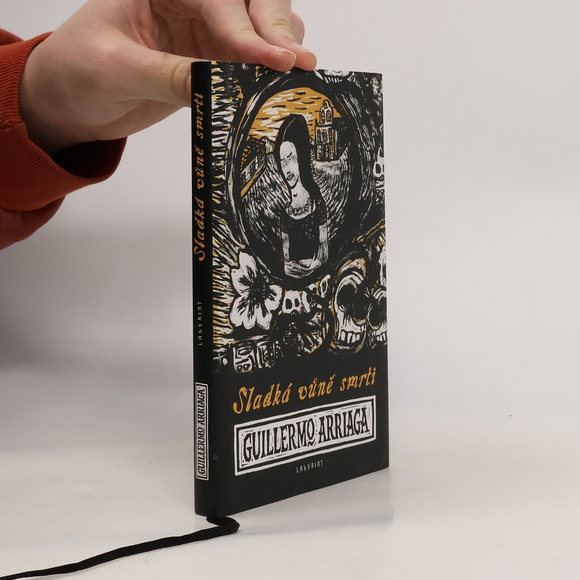 Guillermo Arriaga Sladká vůně smrti