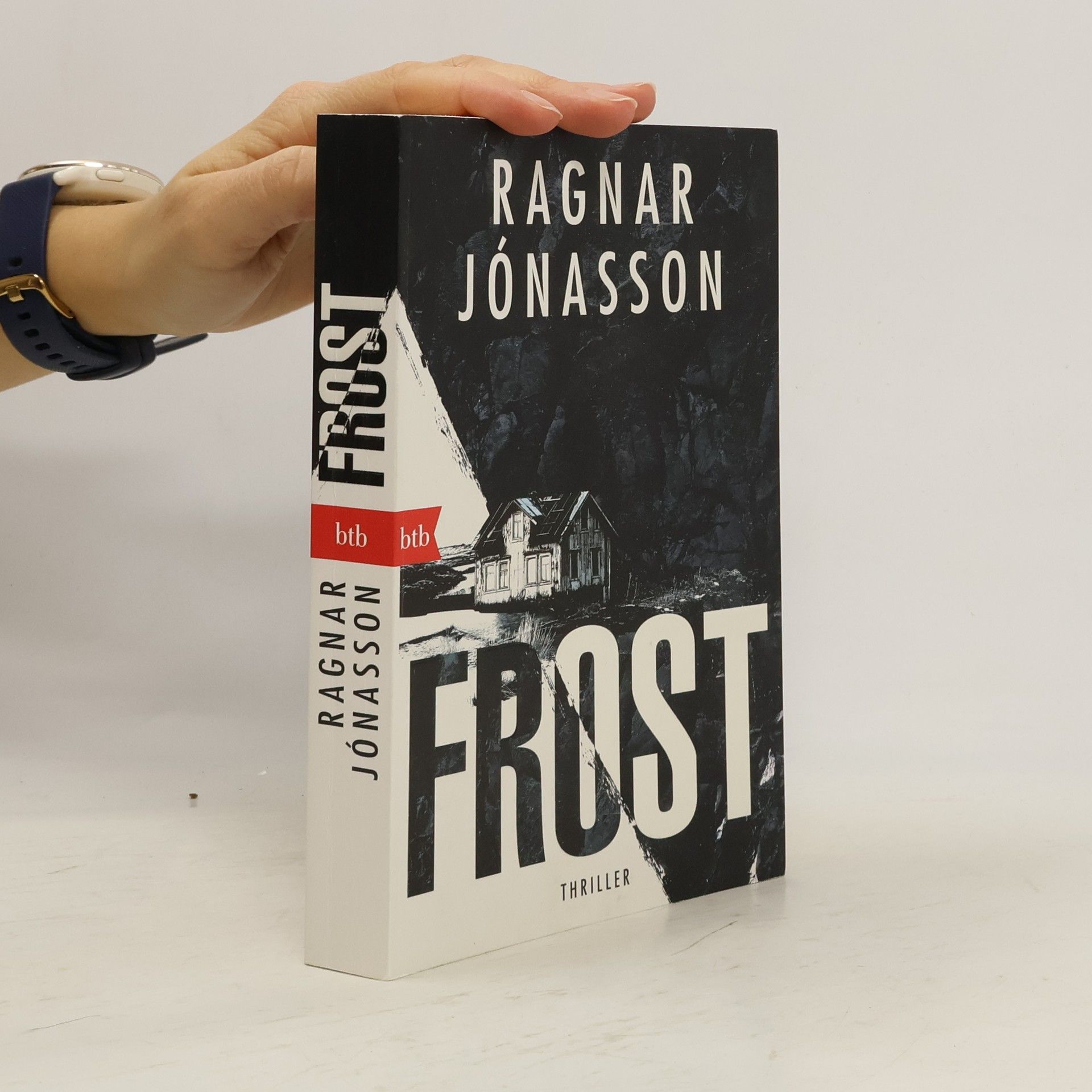 Ragnar Jónasson Frost